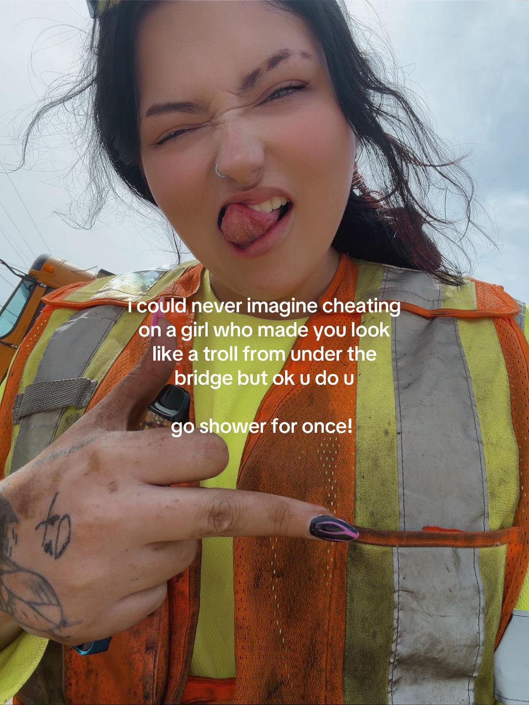 @️
