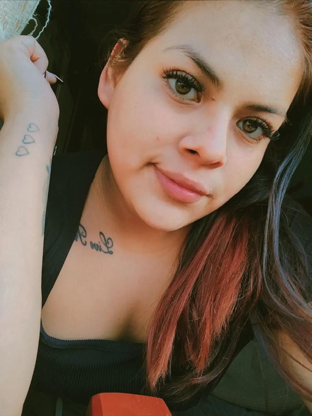 @✨🦋Yesi Salinas🦋✨