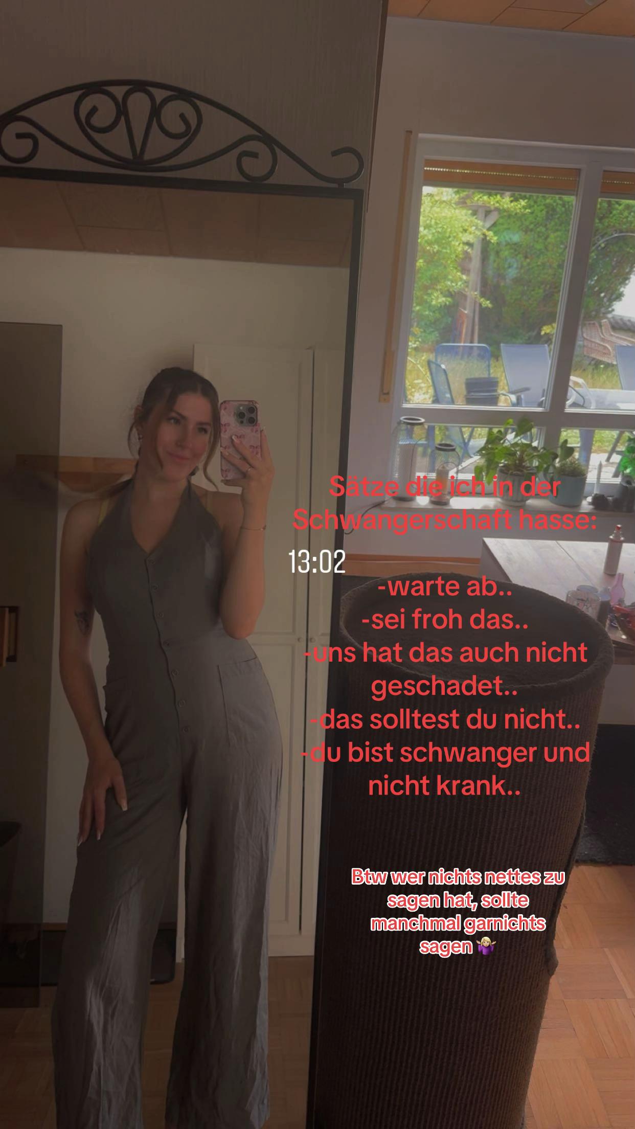 @𑣲Lauri⋆˚࿔