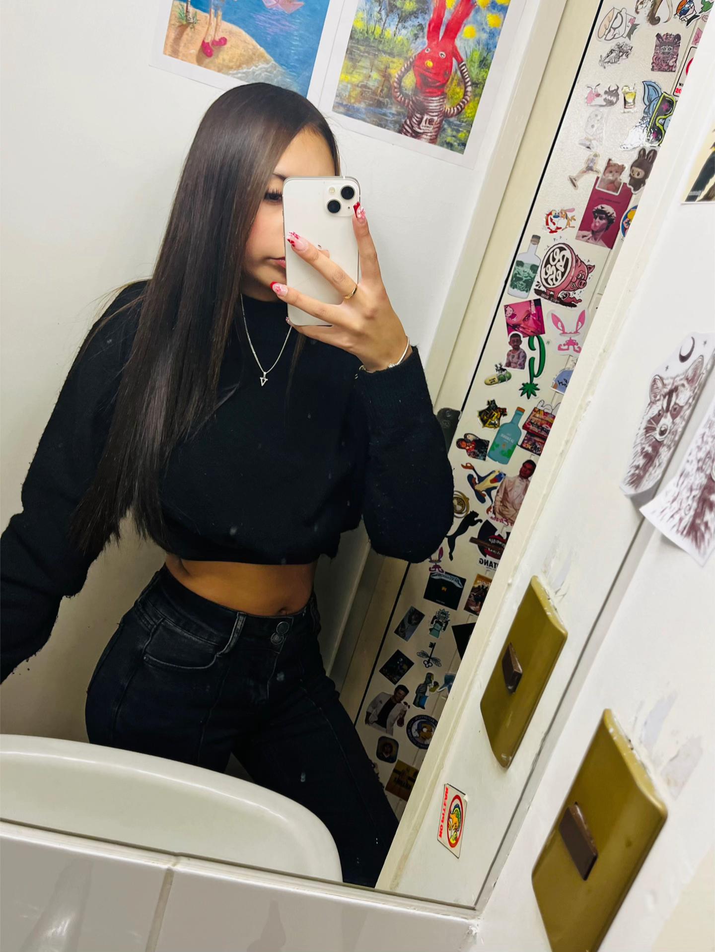 @Tinita💙🥱
