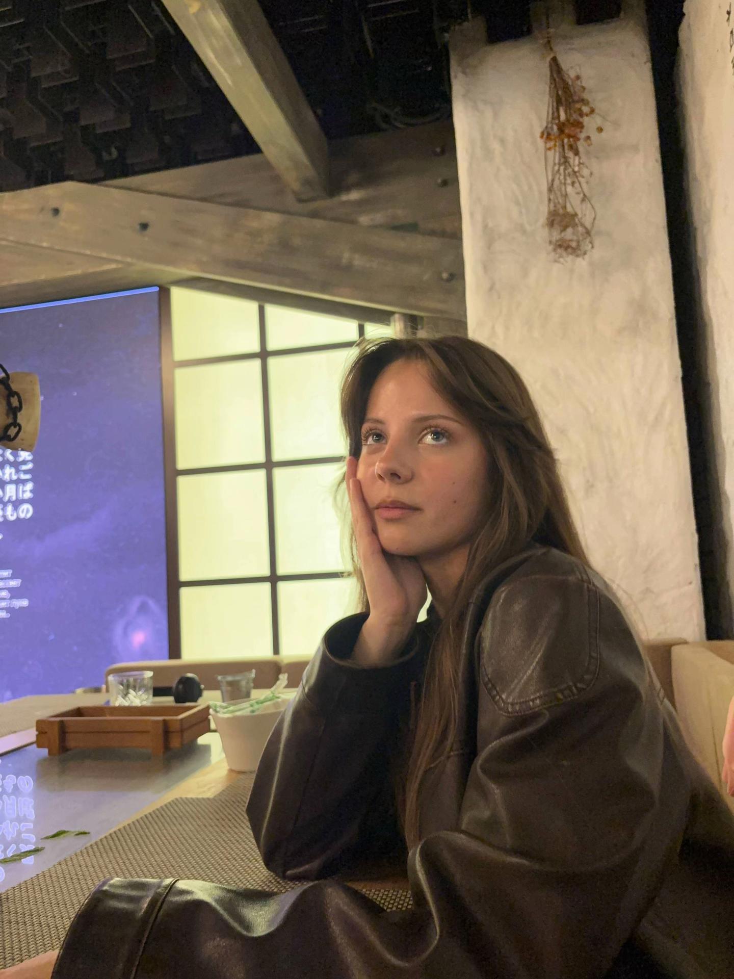 @𝑨.