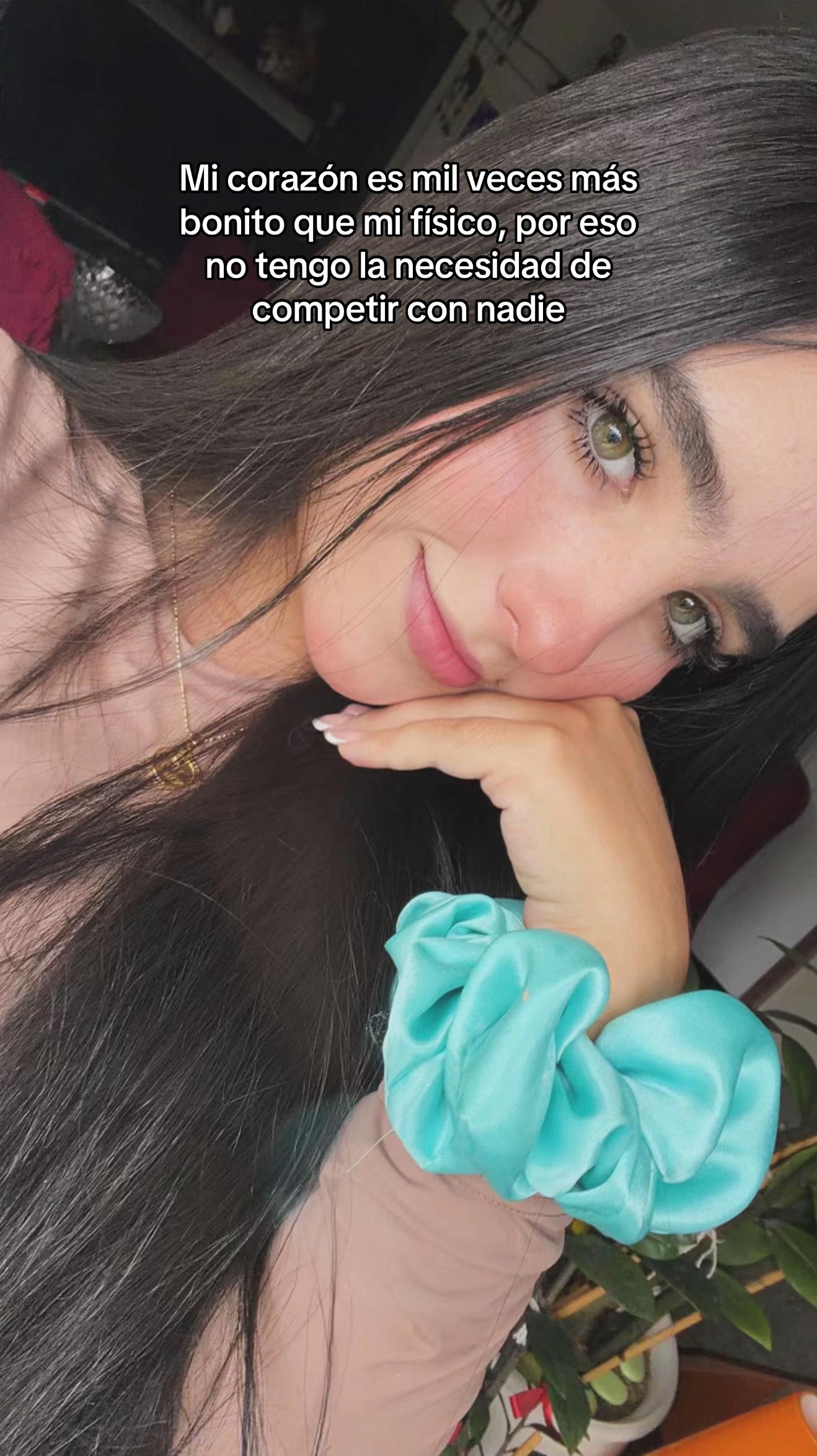 @danielaa