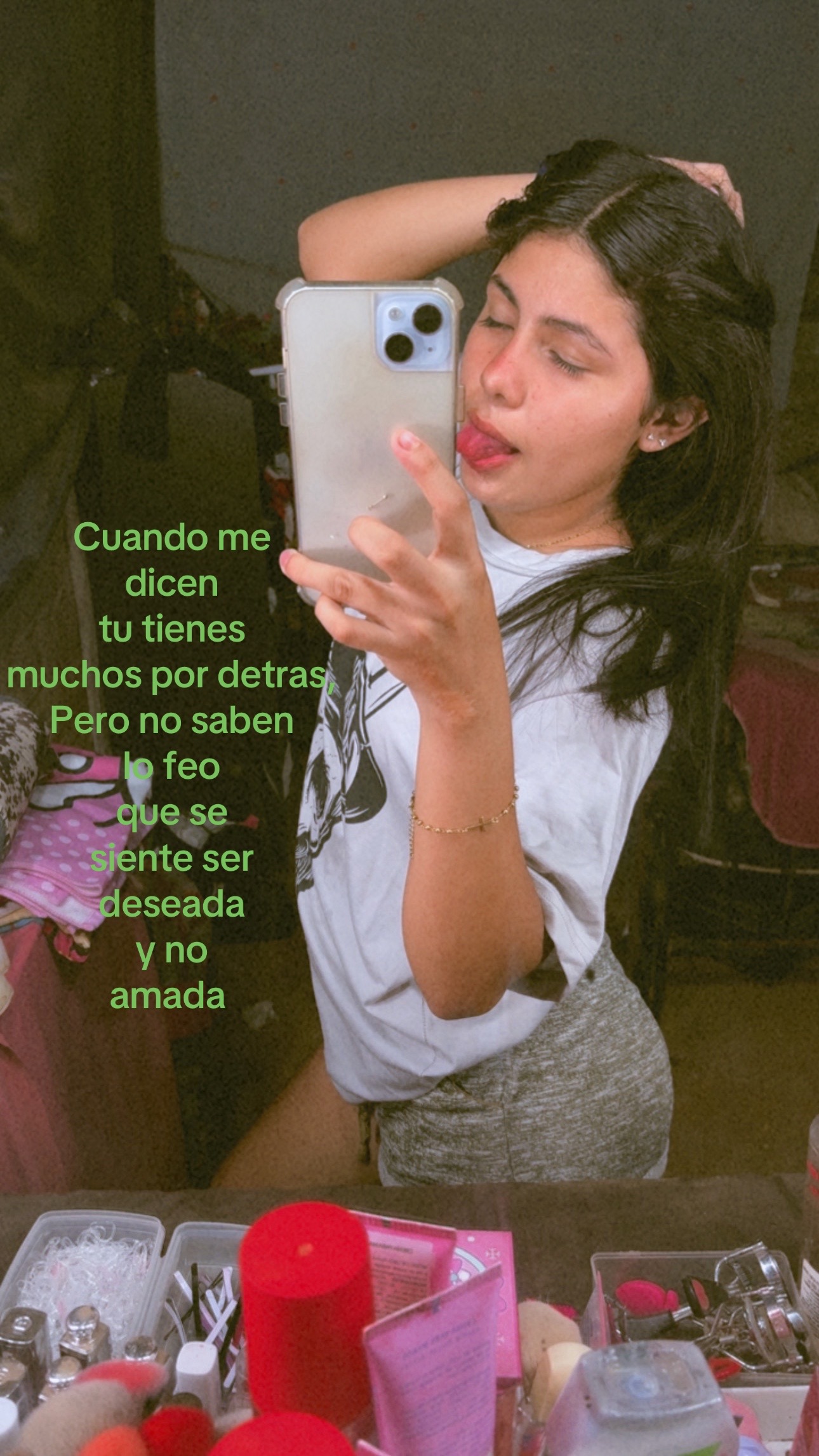 @roussanchez22