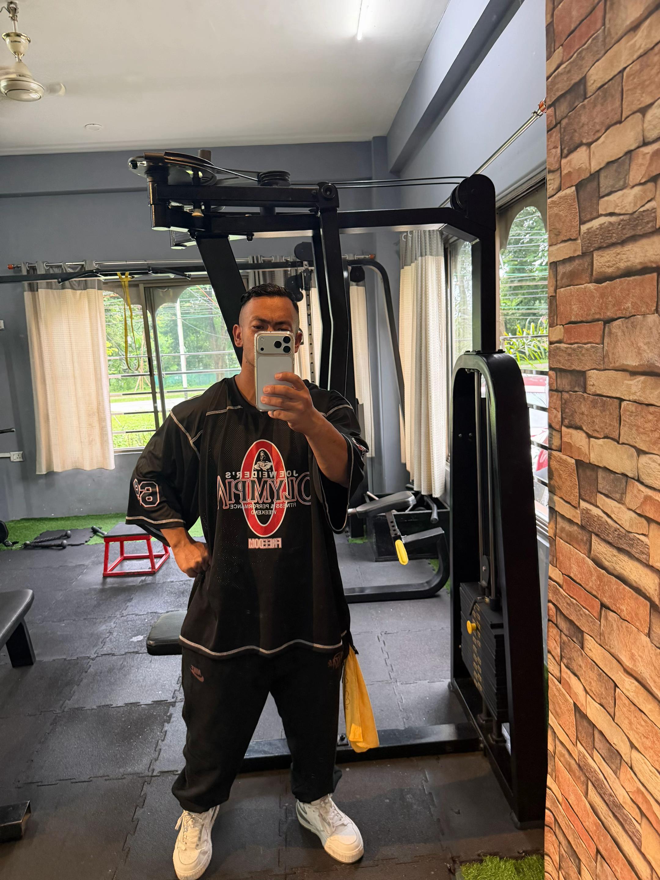 @Gym Shark