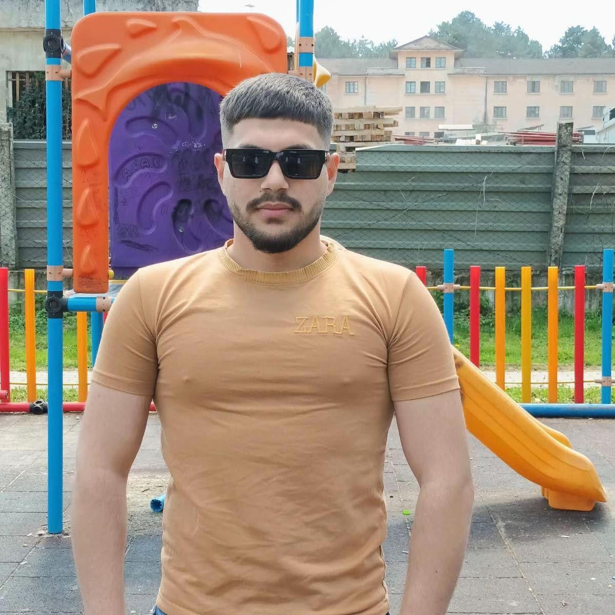 @🤴 K I N GU__KTU🤴