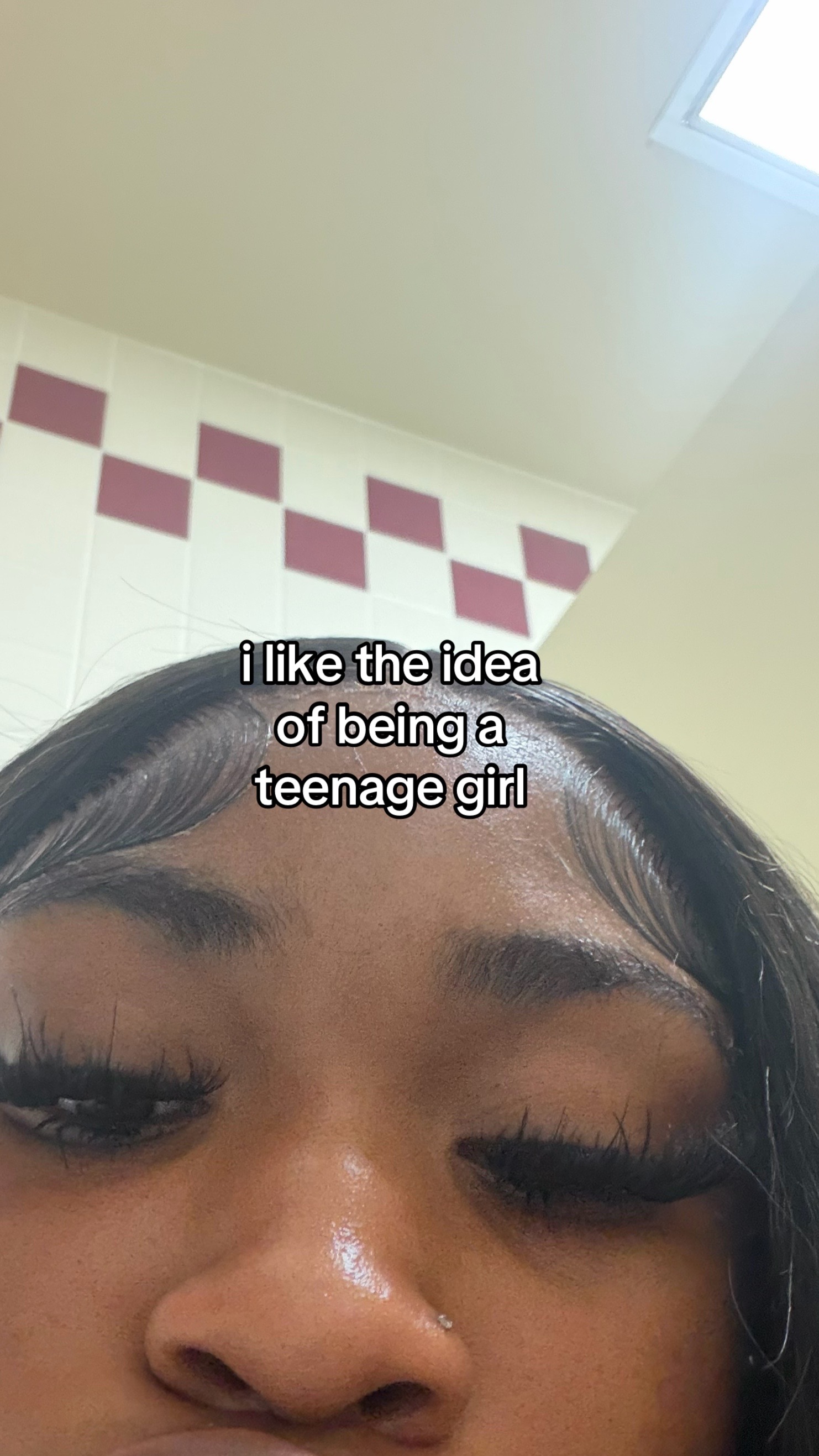 @♕