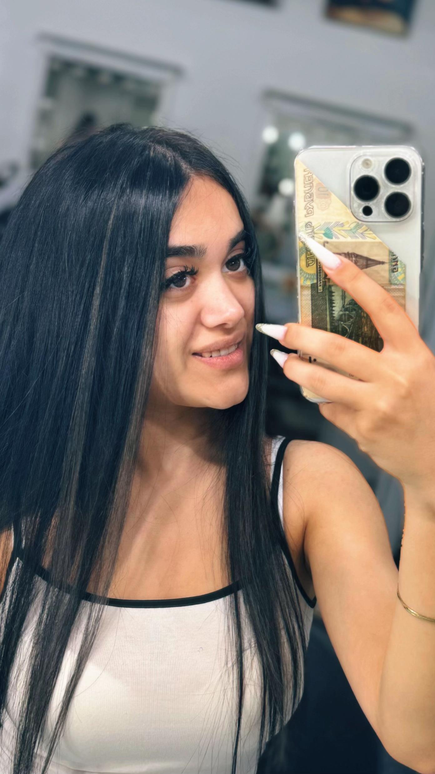 @G&ouml;zəl Əliyeva