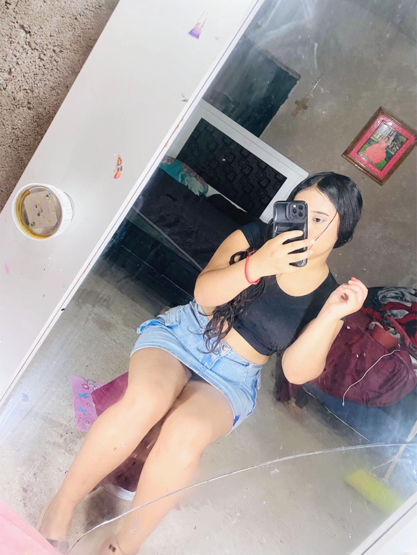 @Danielaaaaa😍