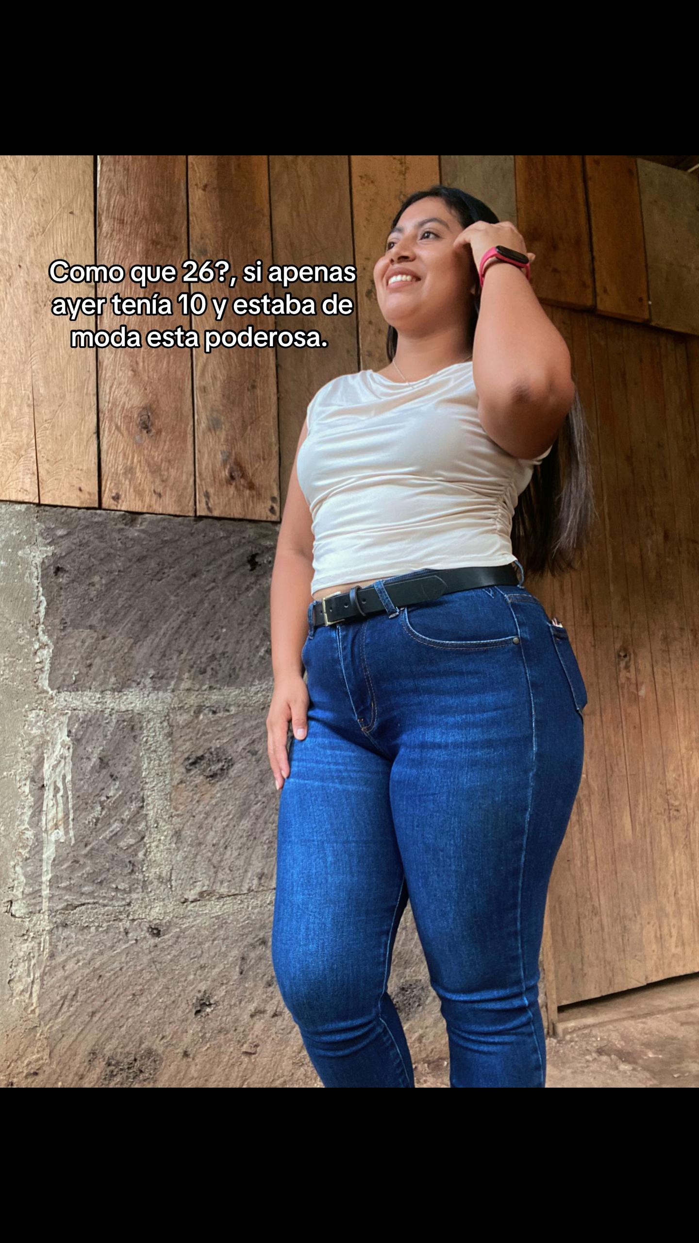 @Anny👩🏽&zwj;🏫🦋