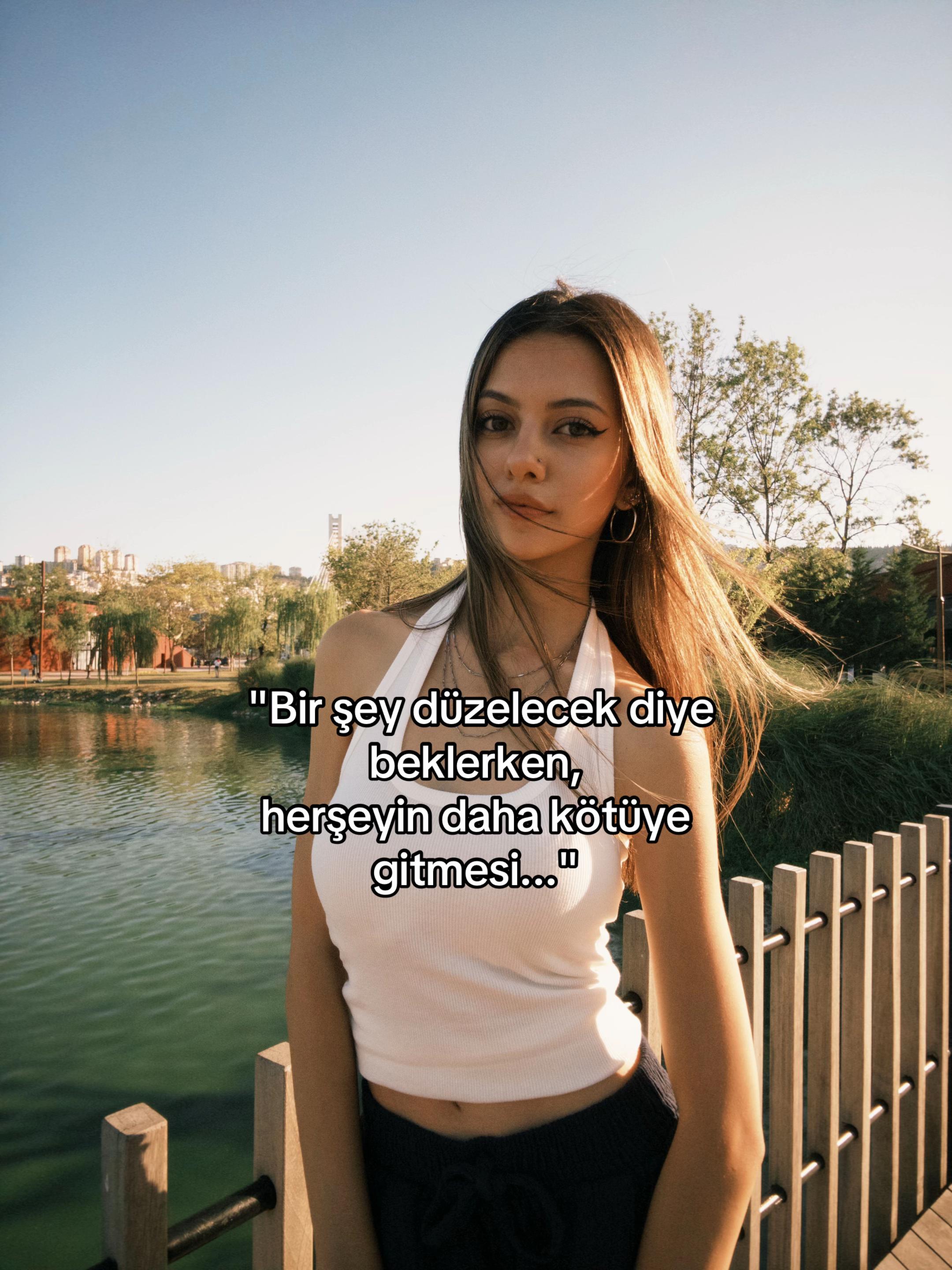 @eliifffserraaa