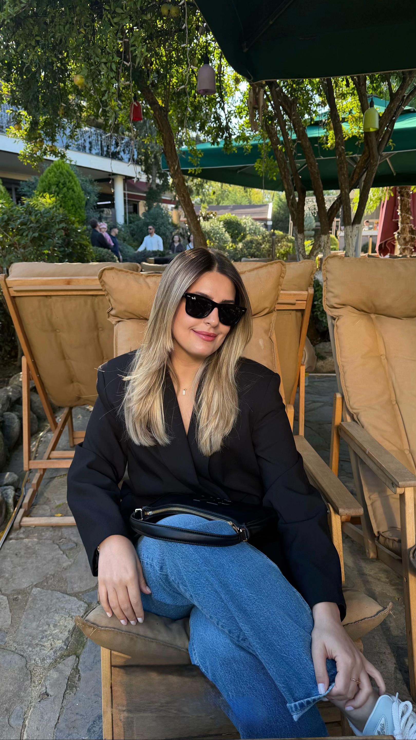 @Özge