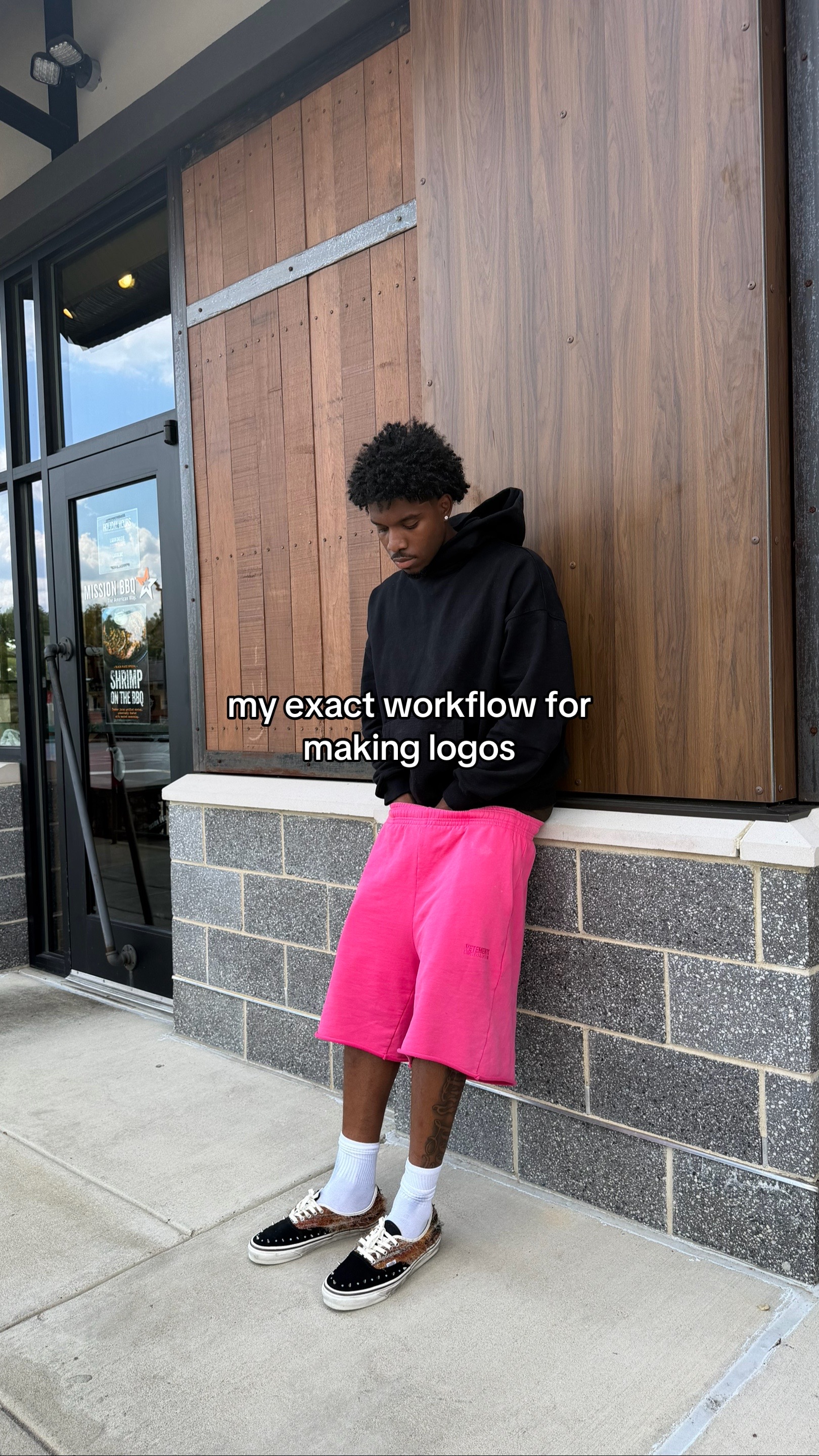 @￼