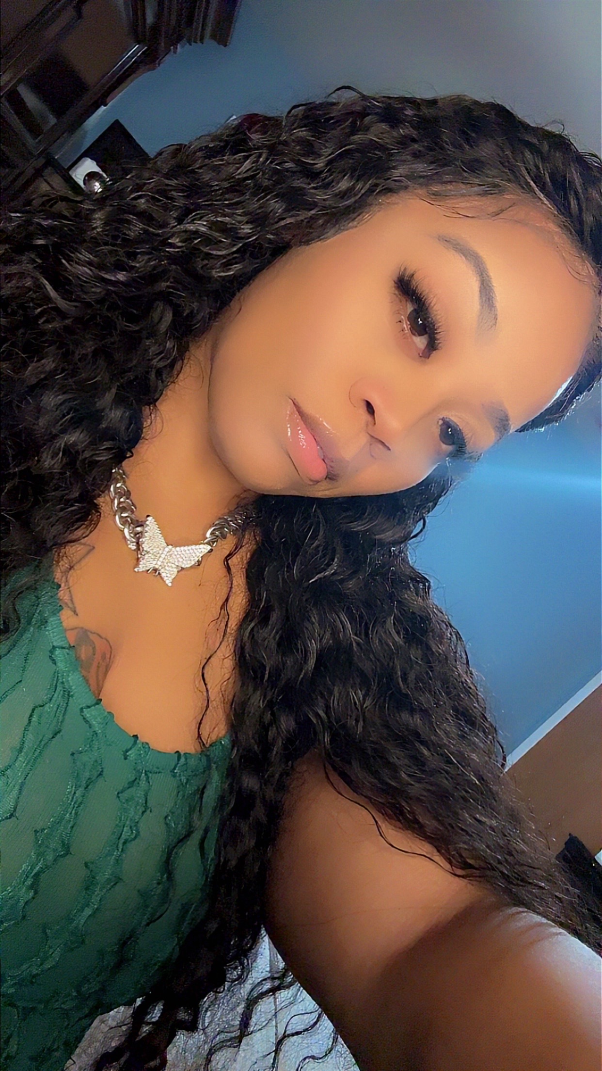 @Ebony Queen
