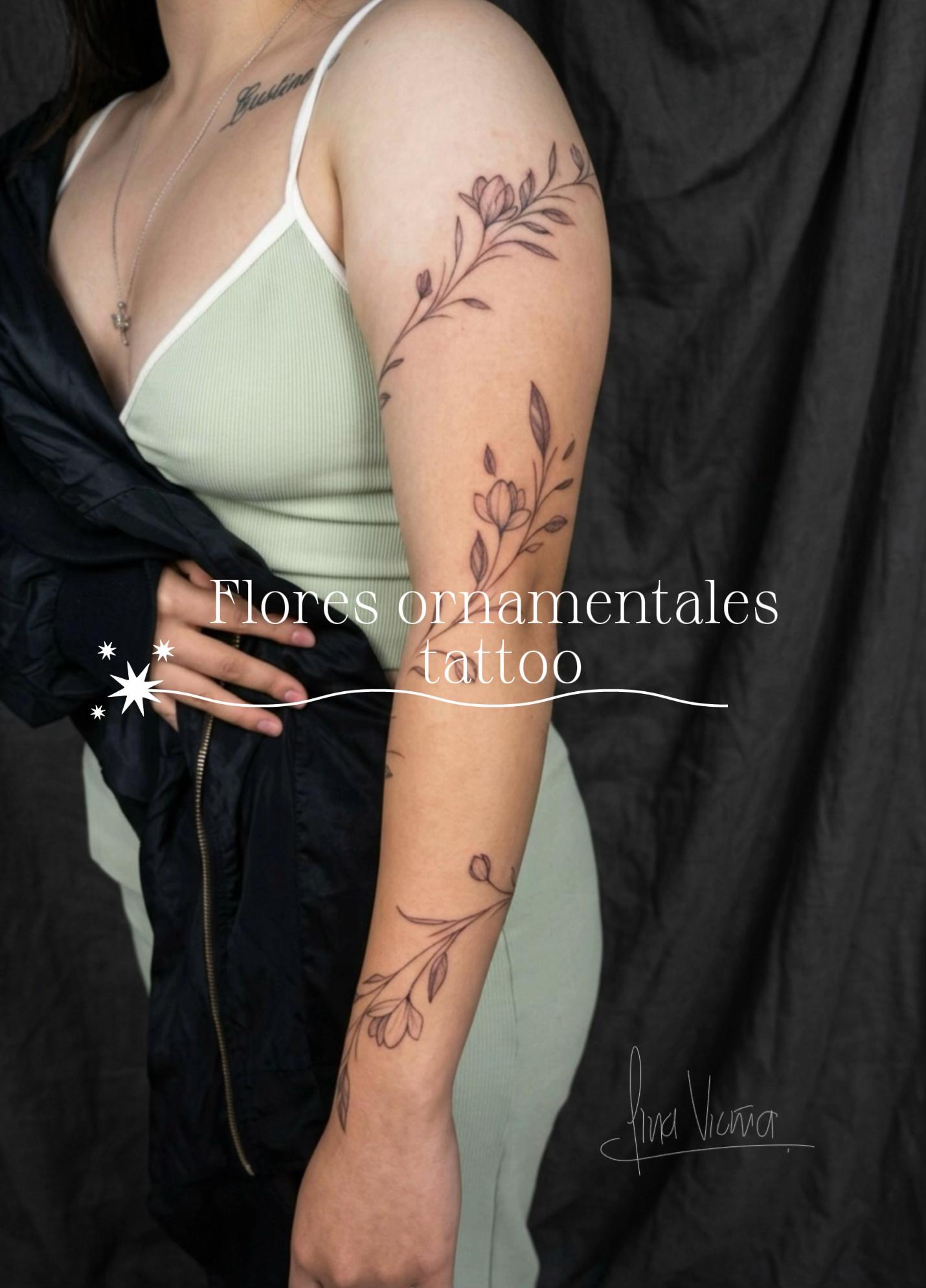 @Lina Vicuña ~ Tatuadora