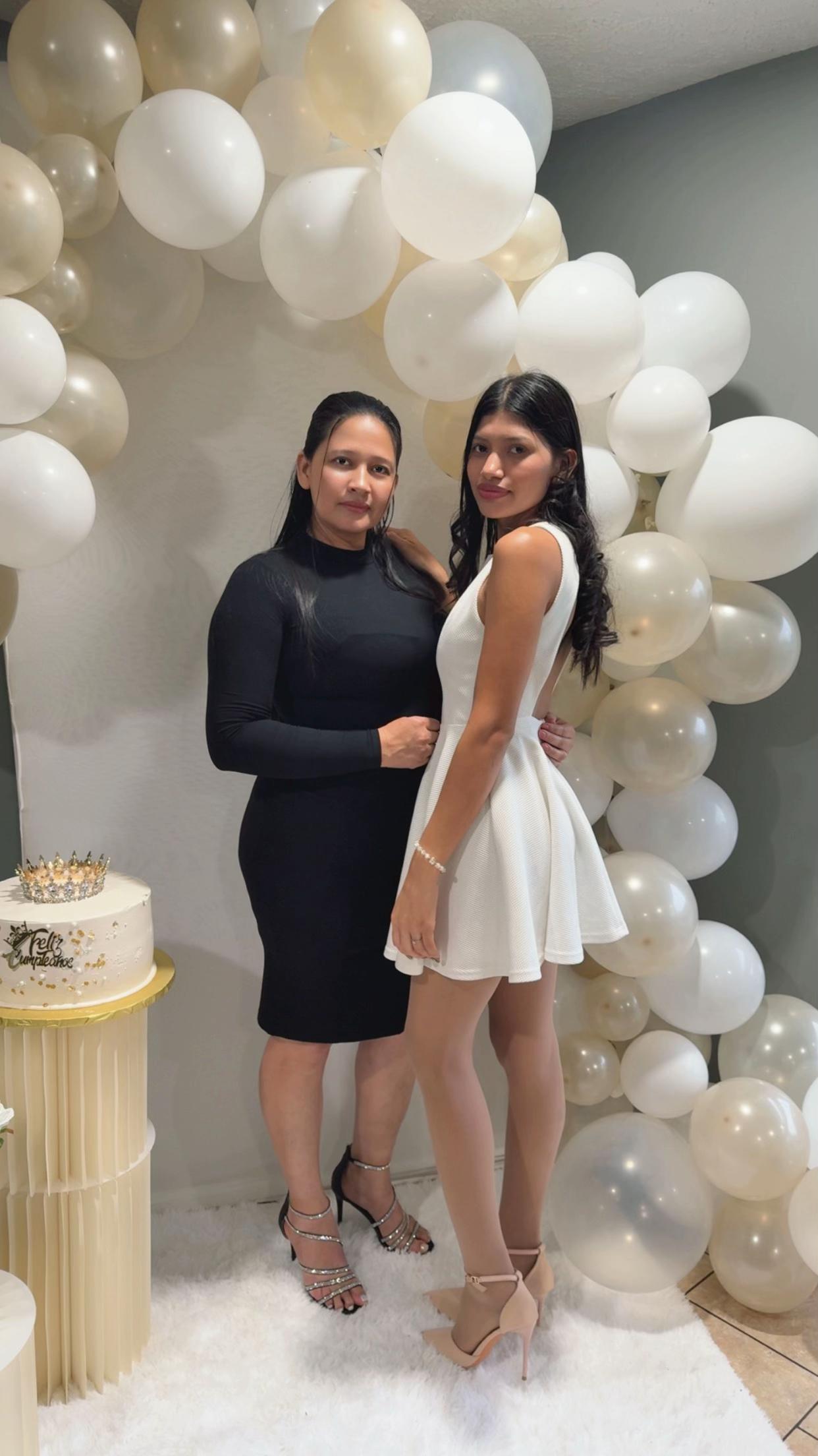 @Mairena