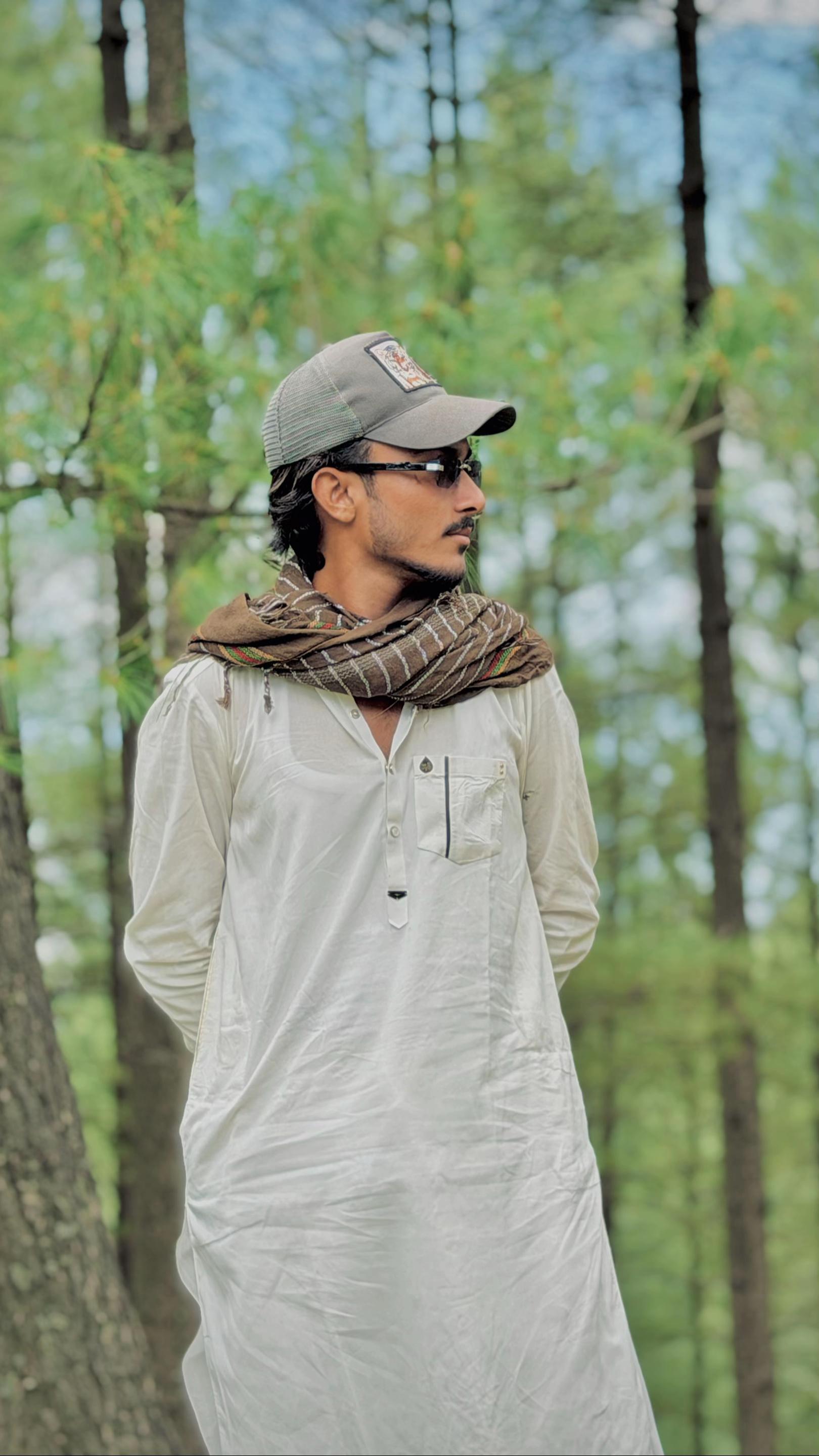 @🦂ᗷᗩᗷᗩ—یار باش🦅