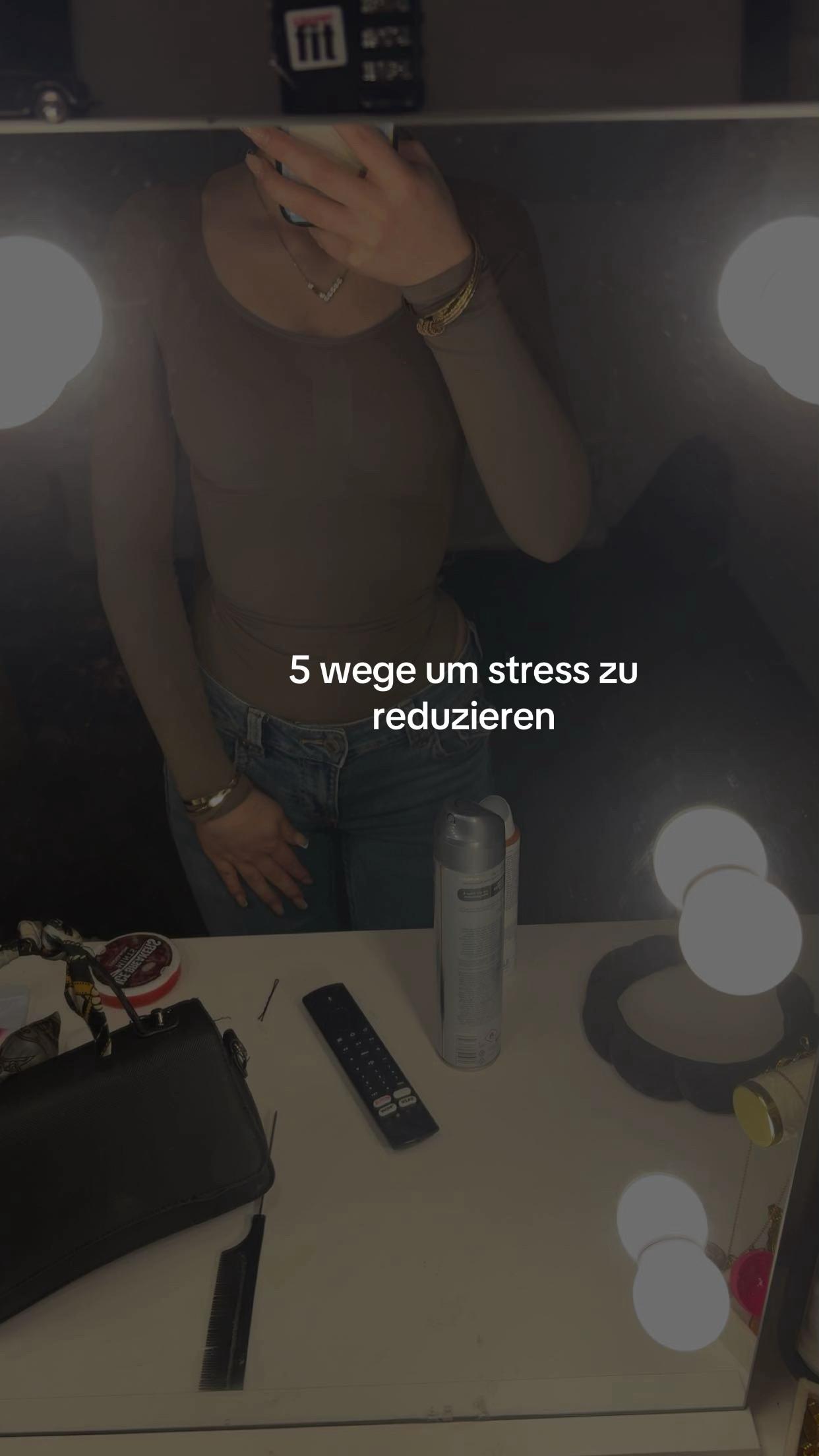@𝐕𝐢𝐜𝐭𝐨𝐫𝐢𝐚