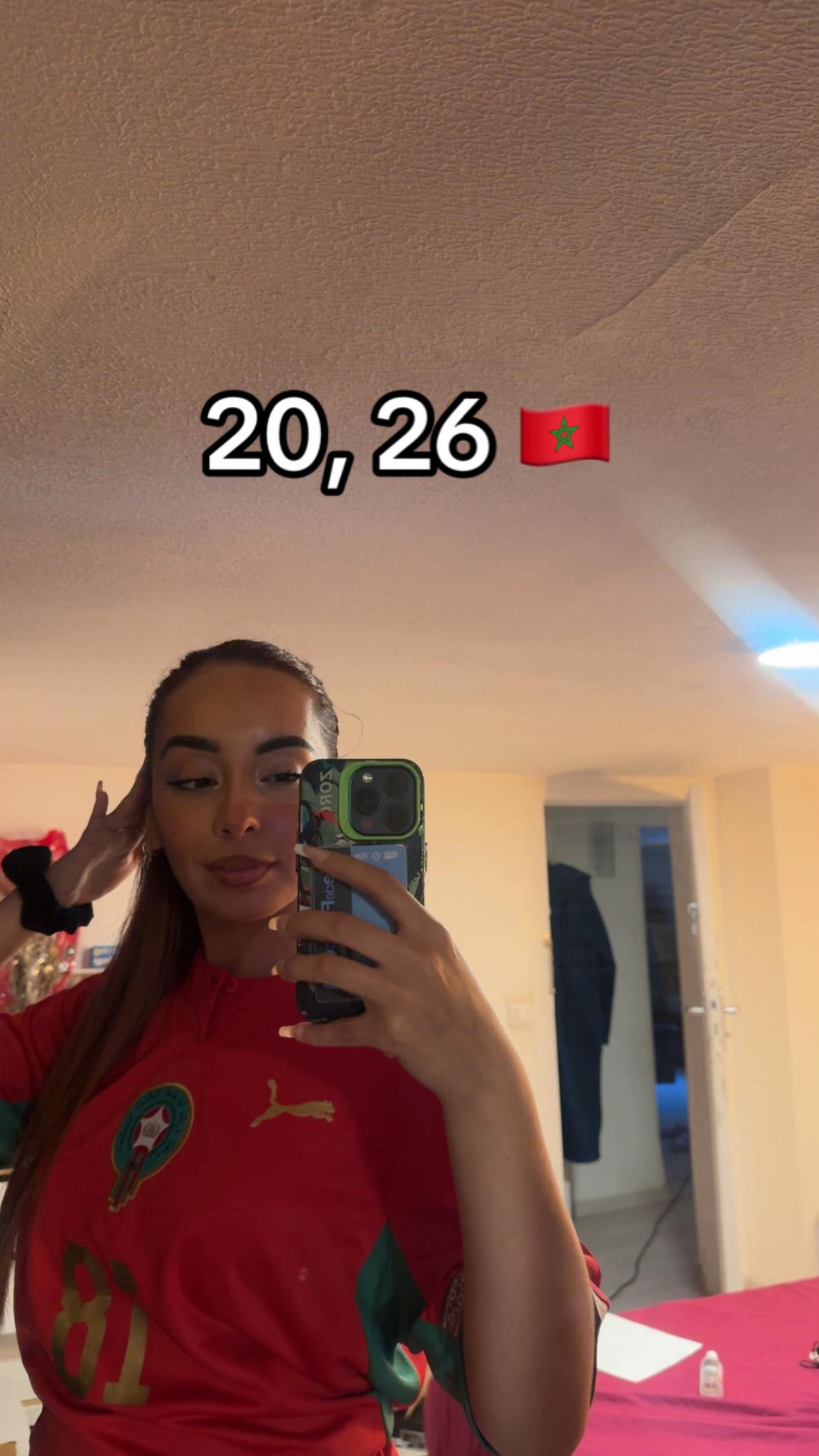 @chersmokes