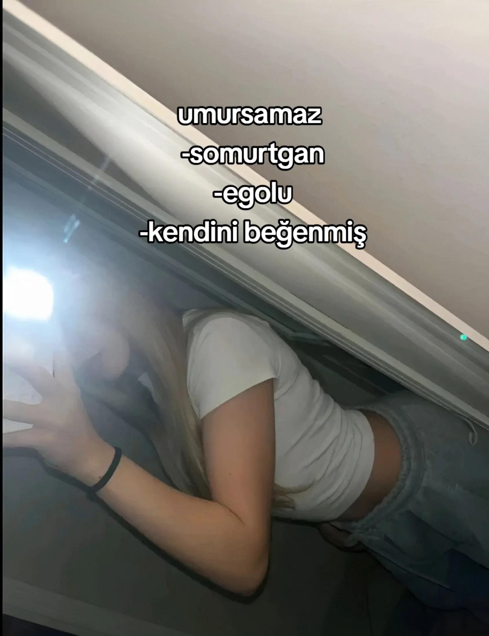 @𝐸𝐿𝒜
