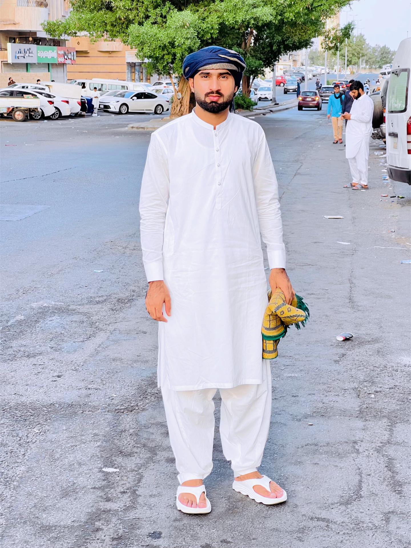 @Mohsin_Sikhani5