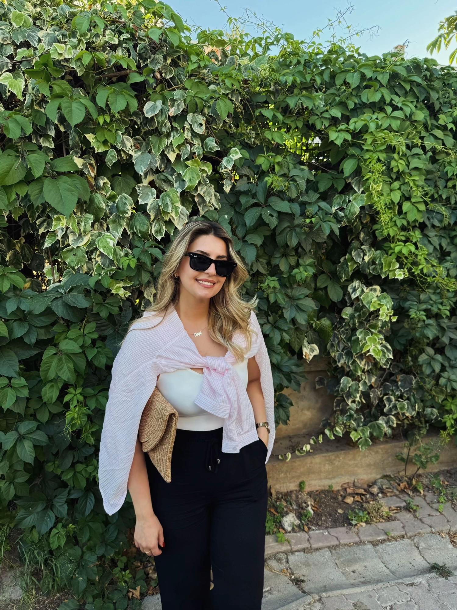 @Özge