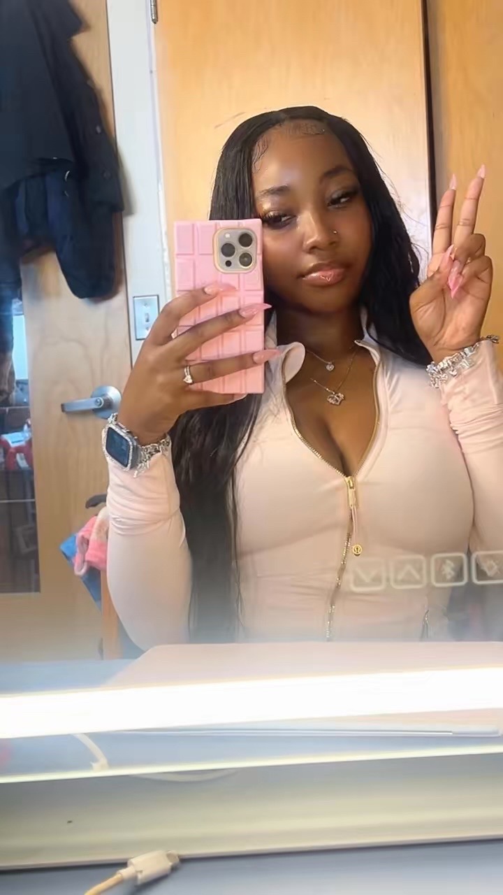 @Yabeezy💕
