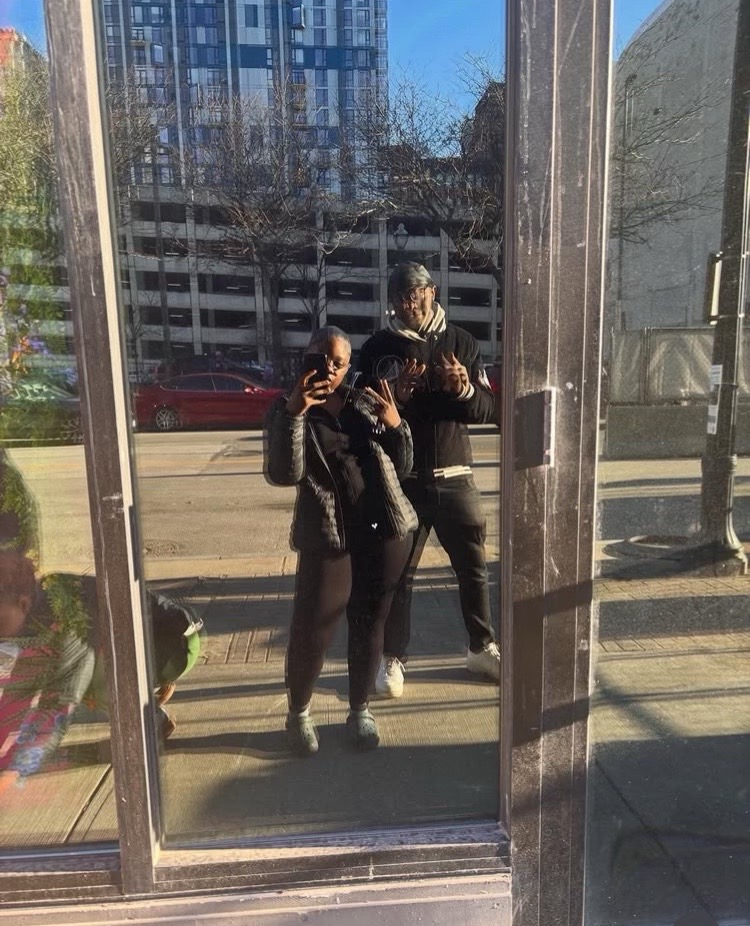 @Hxllywd_
