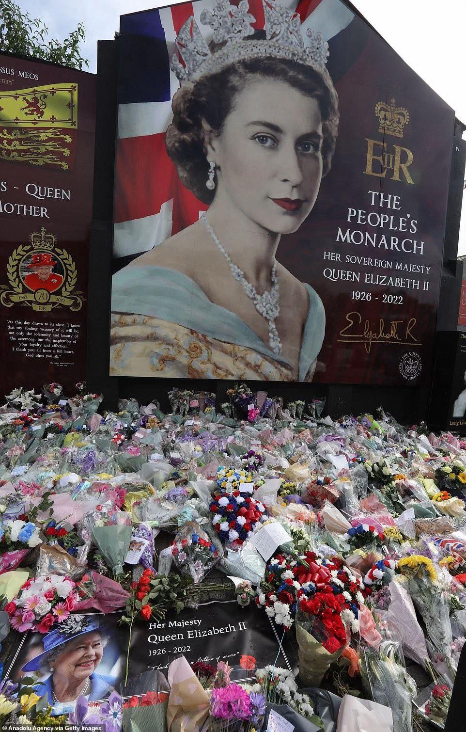 @🇬🇧Queen Elizabeth II🇬🇧