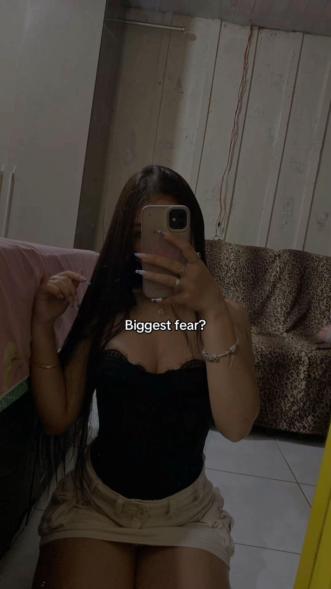 @🖤