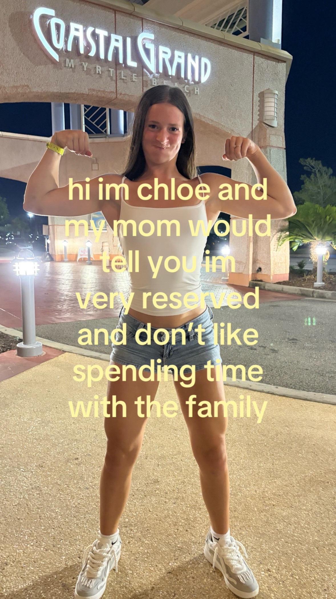 @chloe