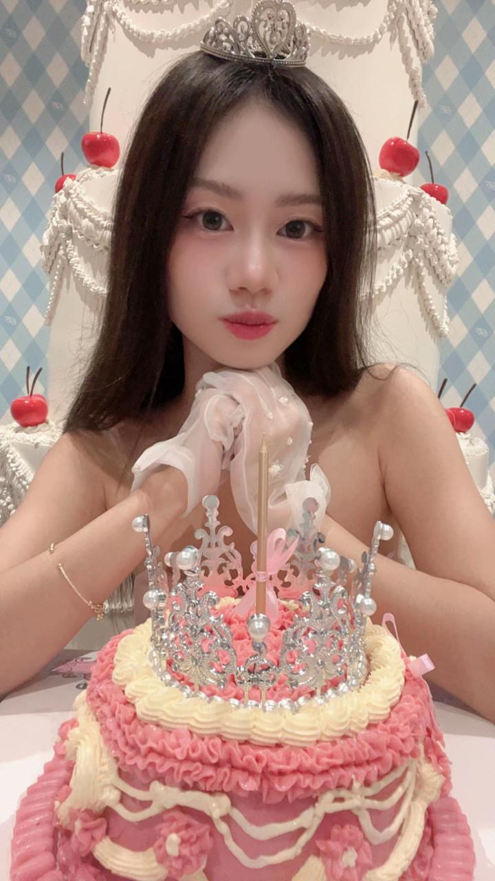 @𓊆🎀𓊇ถินถินเหมียว⋆。‧˚ʚ🧸ɞ˚‧。⋆