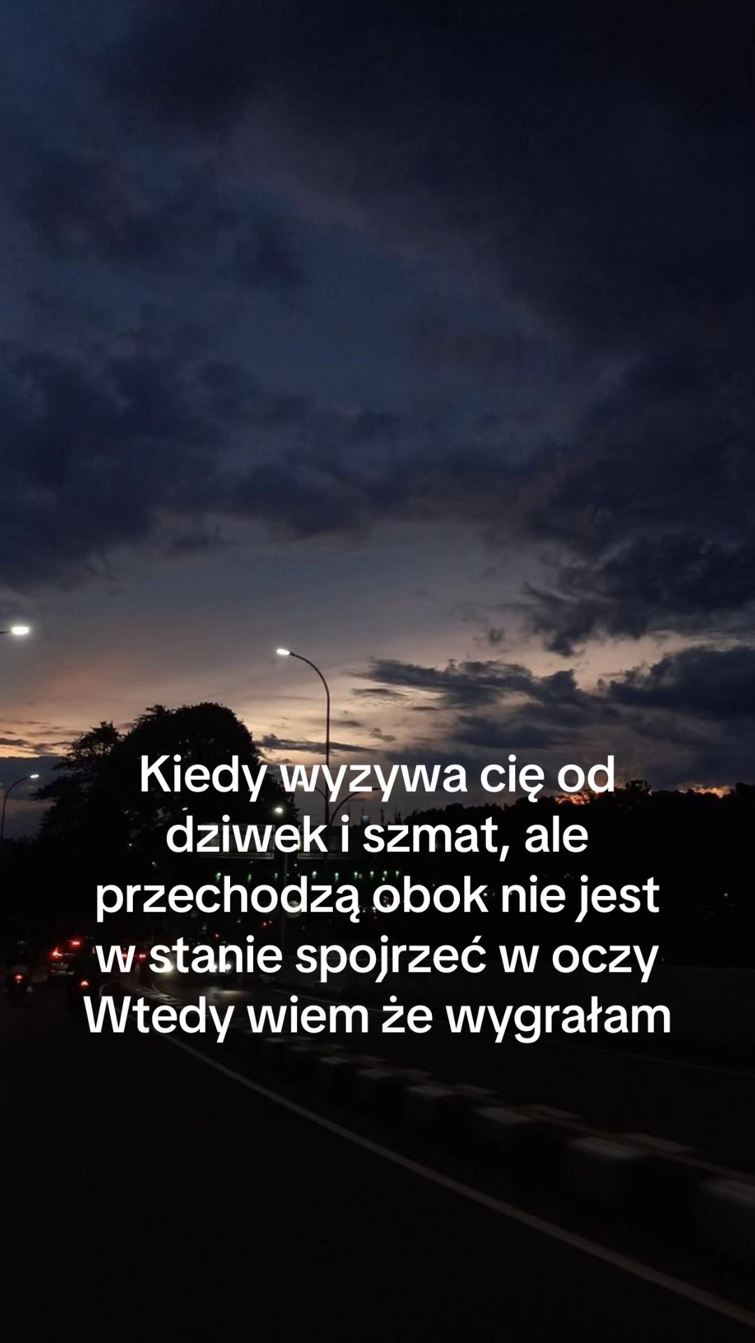 @Wszytsko i nic