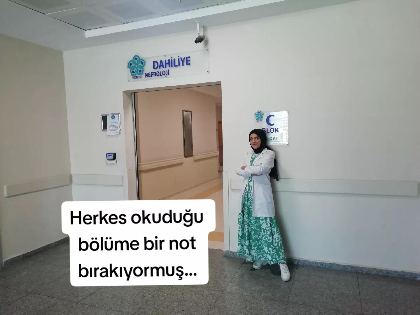 @Dyt_&ouml;zlem