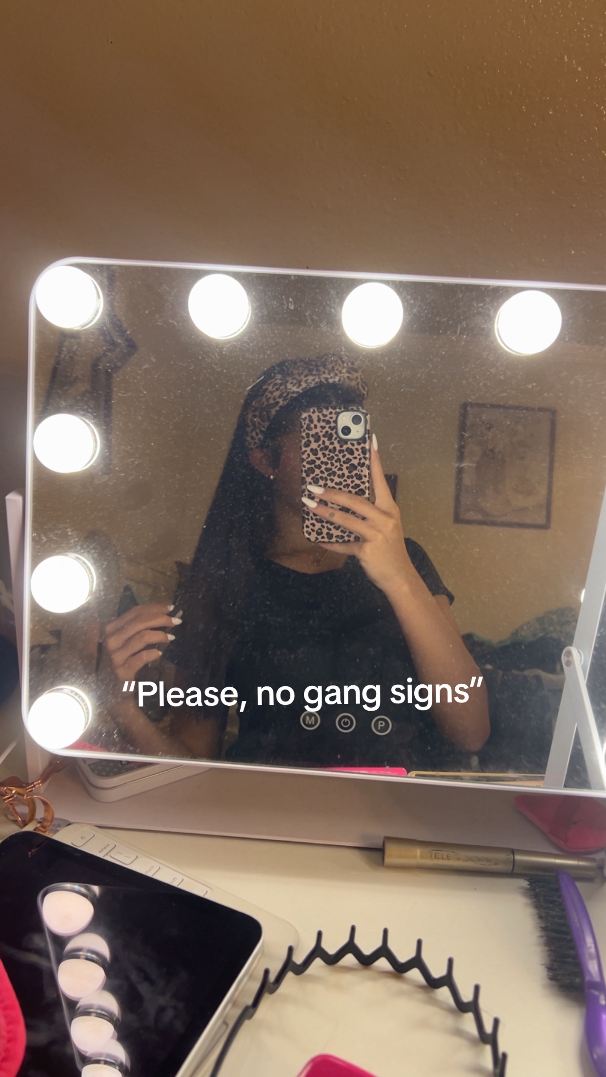 @Anna Marie 🦦🌷