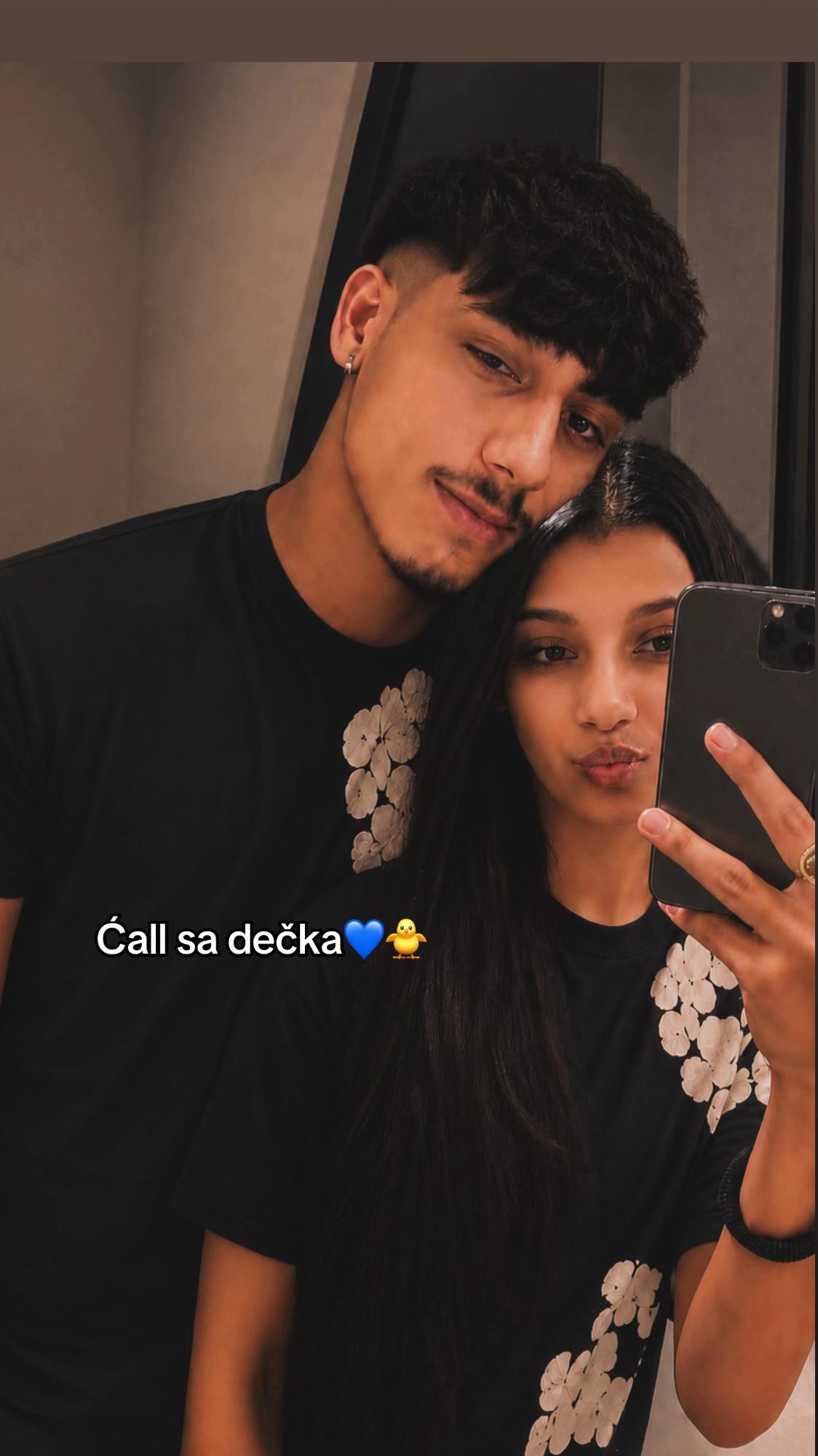 @🥥mallika🥥