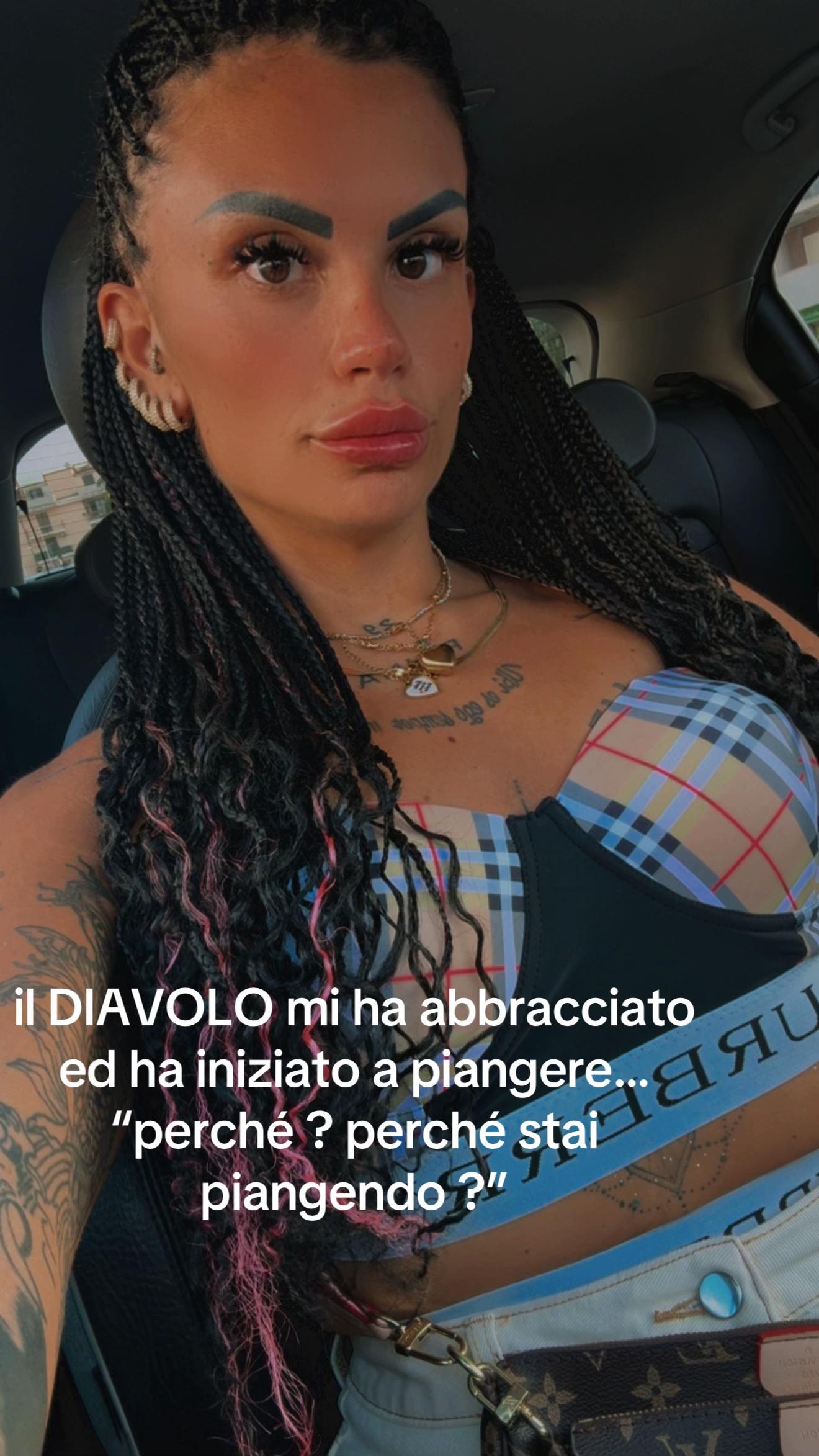 @REINA 7