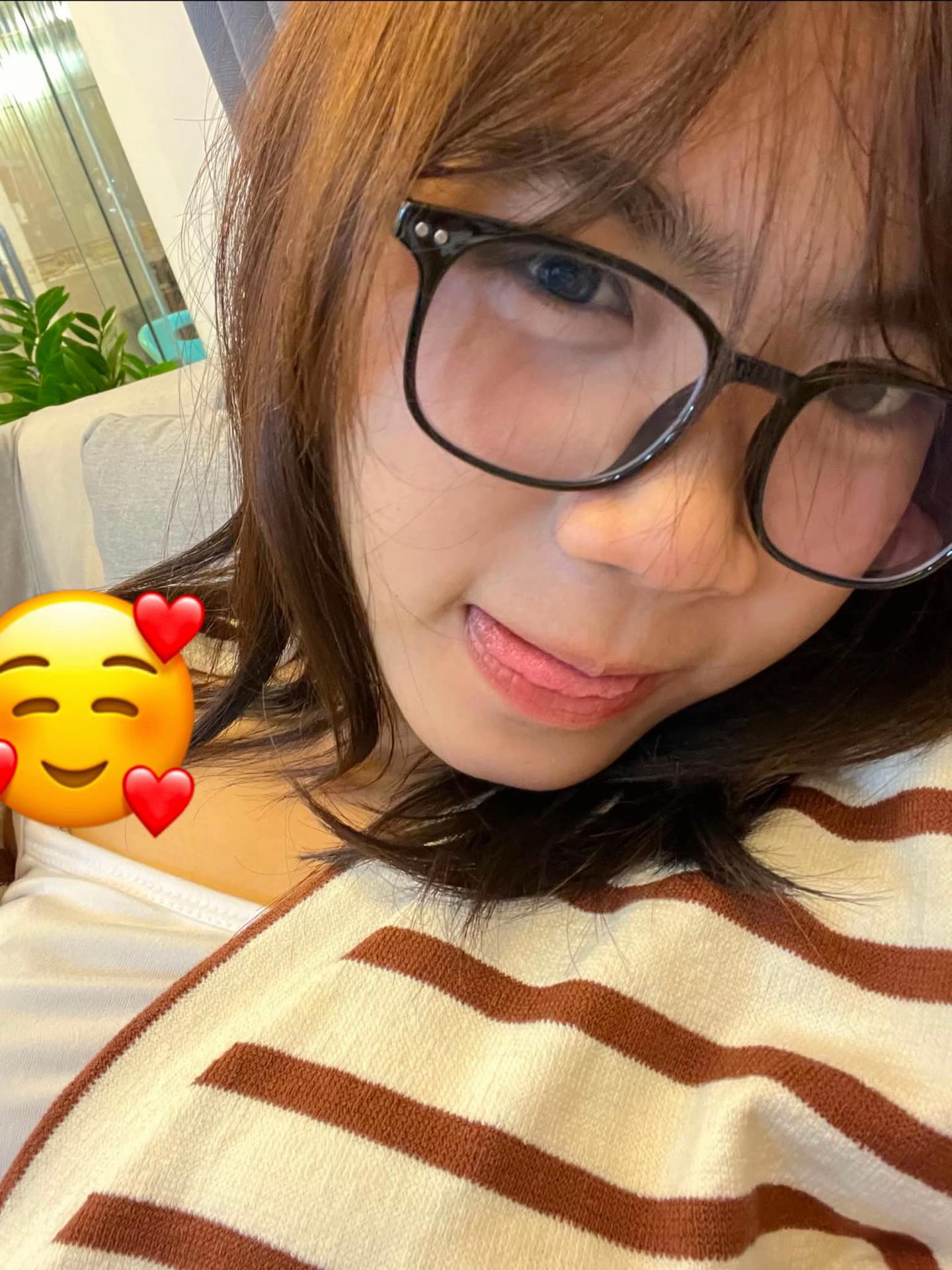 @LI NA๐