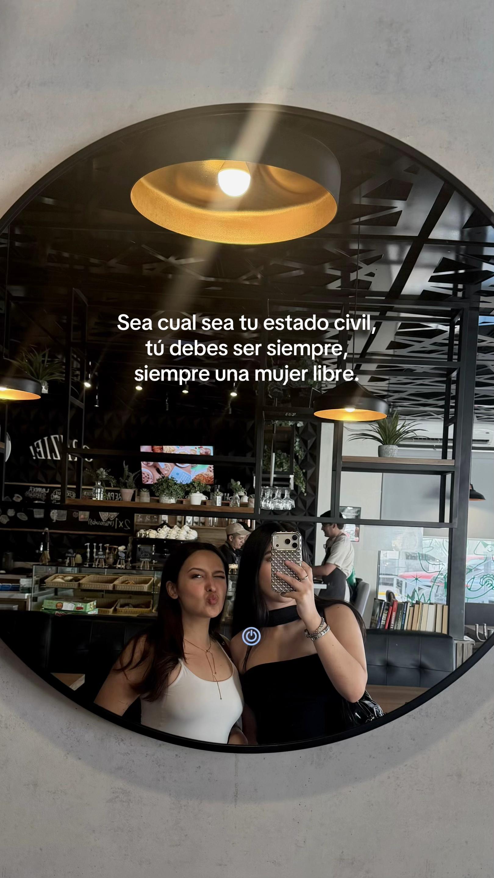 @Lesly Glez✰