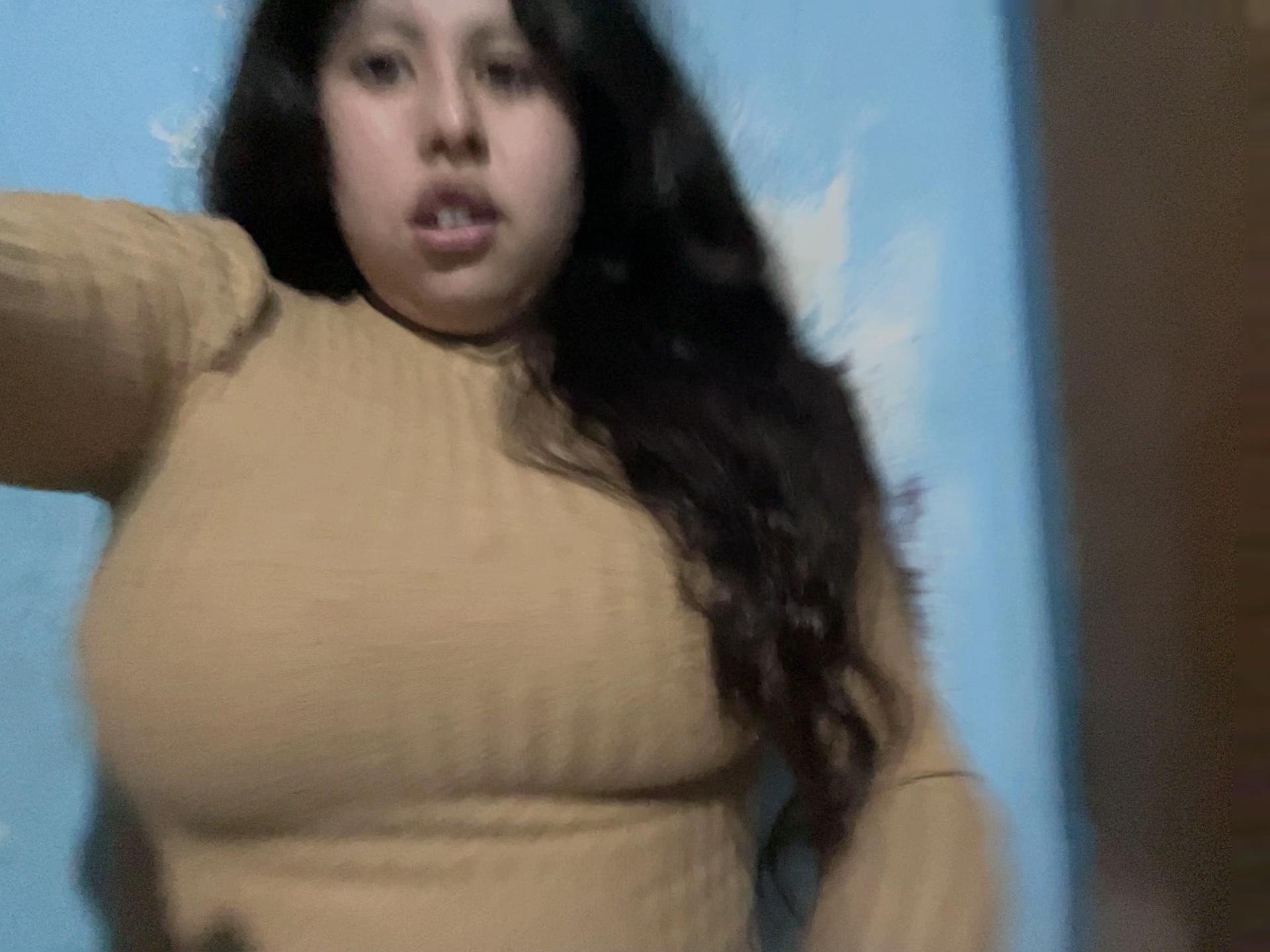 @Priscila 👹🖤