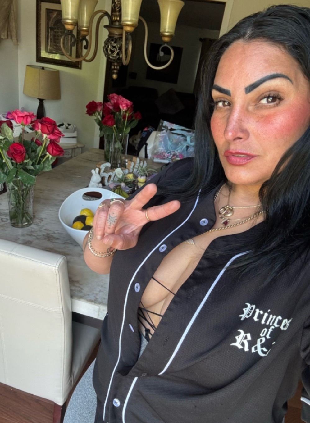 @adairizz