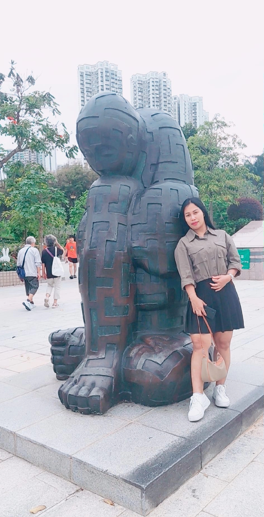 @Janda kembang merah.
