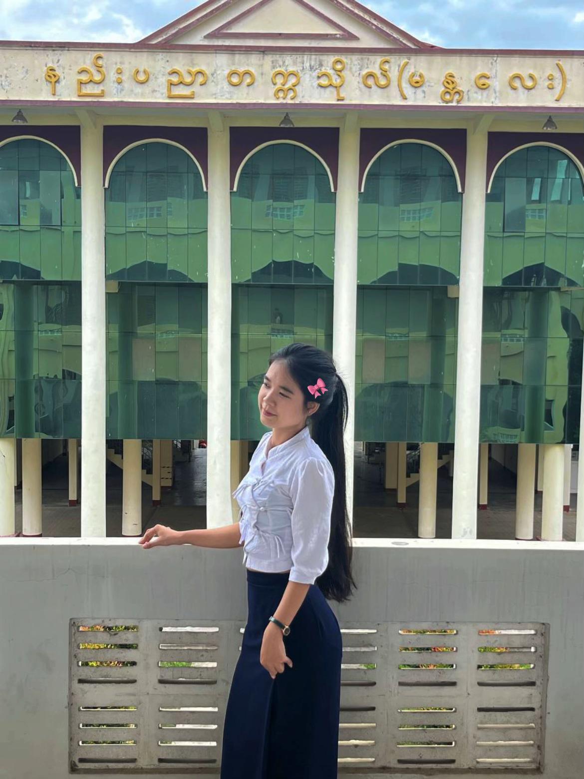 @နွယ်✿