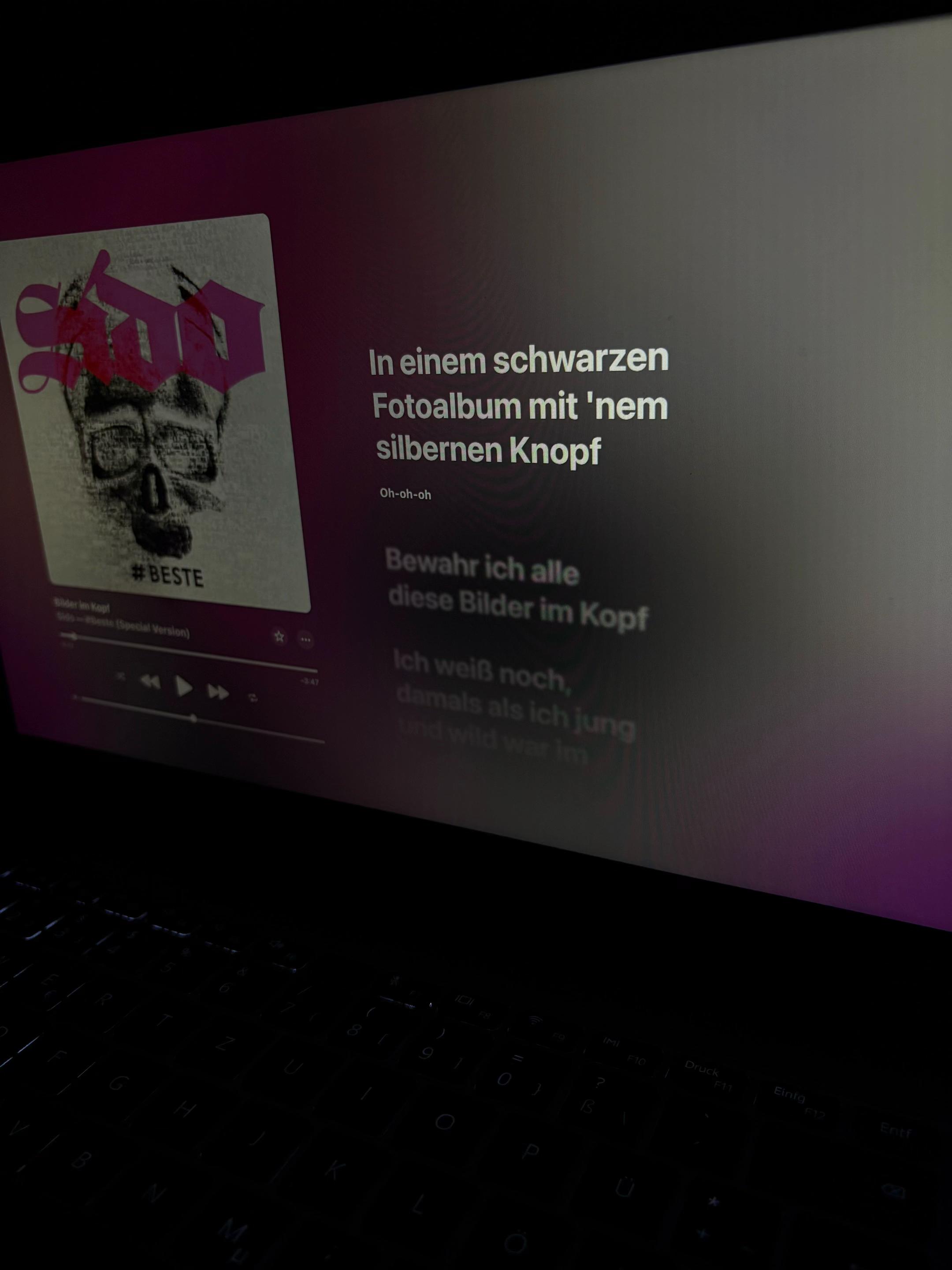 @🎶