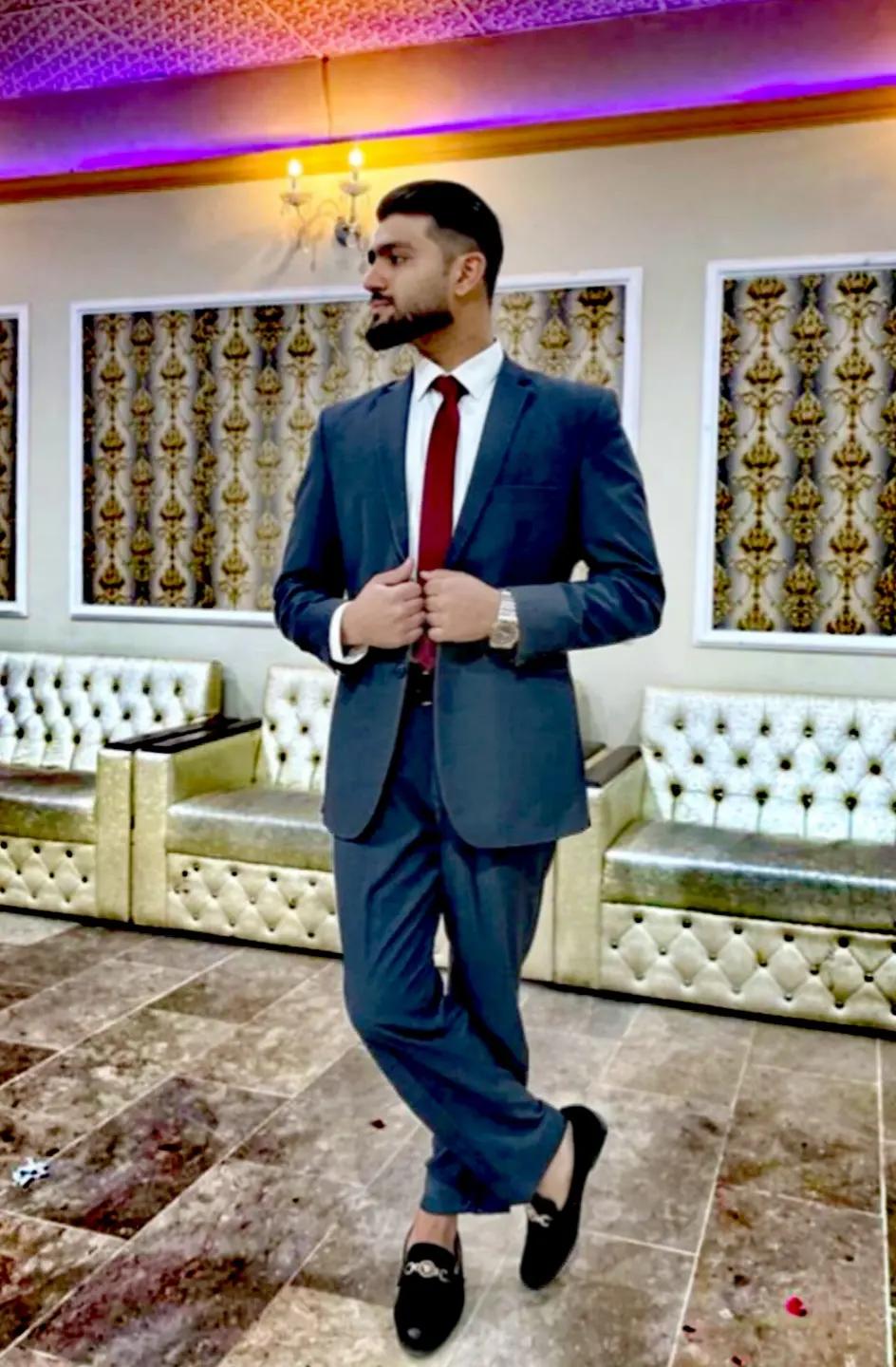 @Ahsan Khan⭐