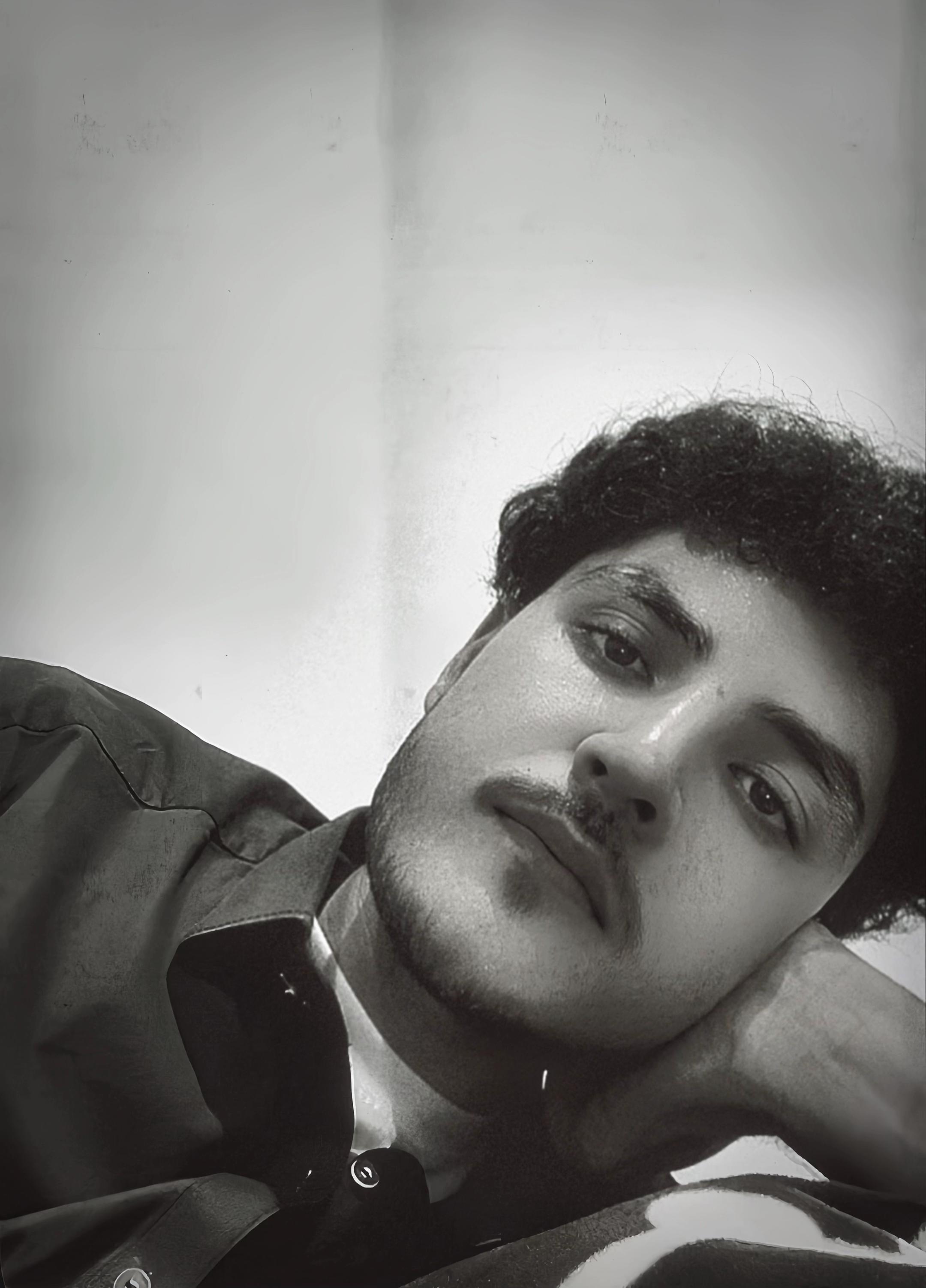 @Waqasoo!🌸
