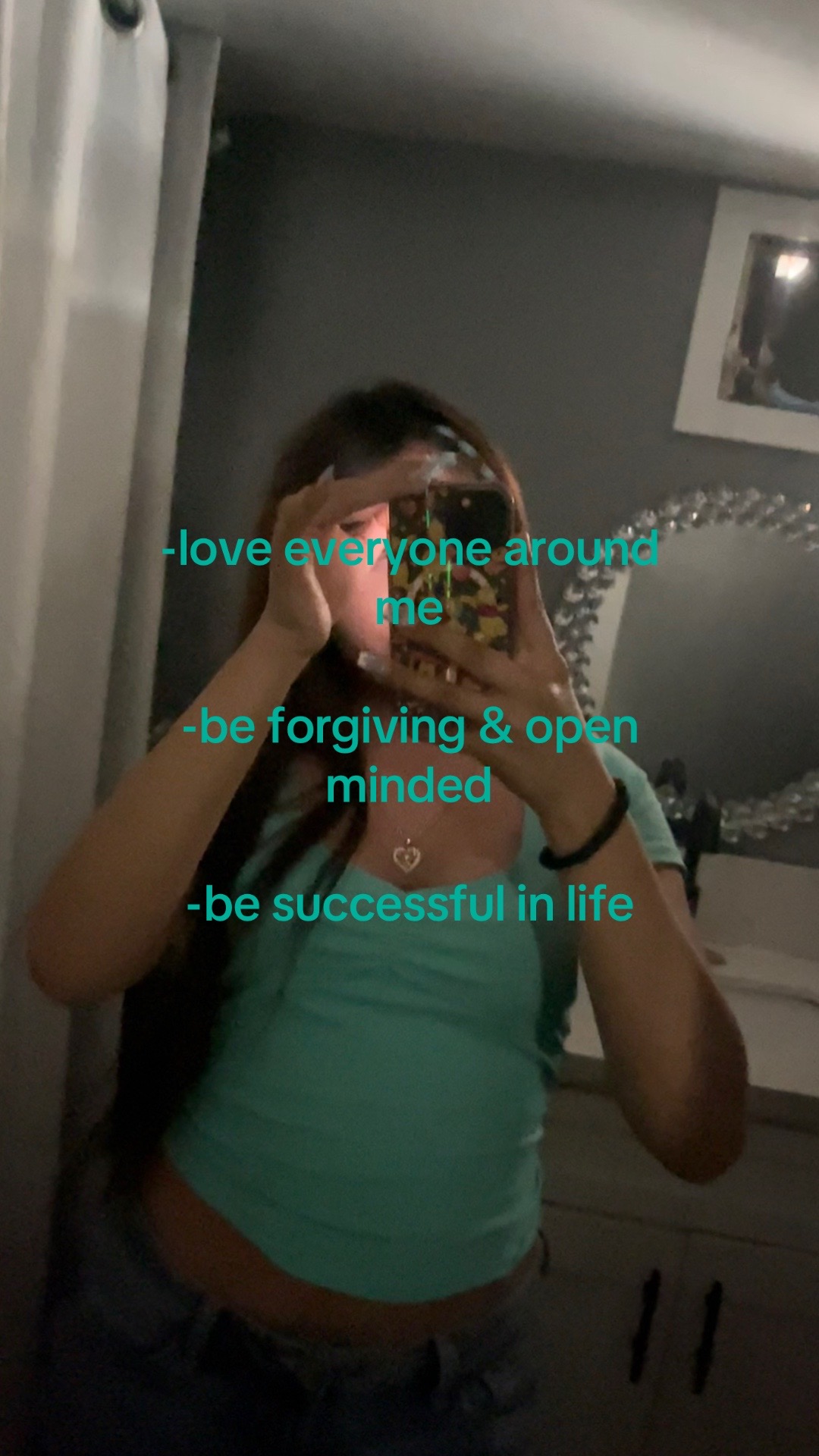 @⃟