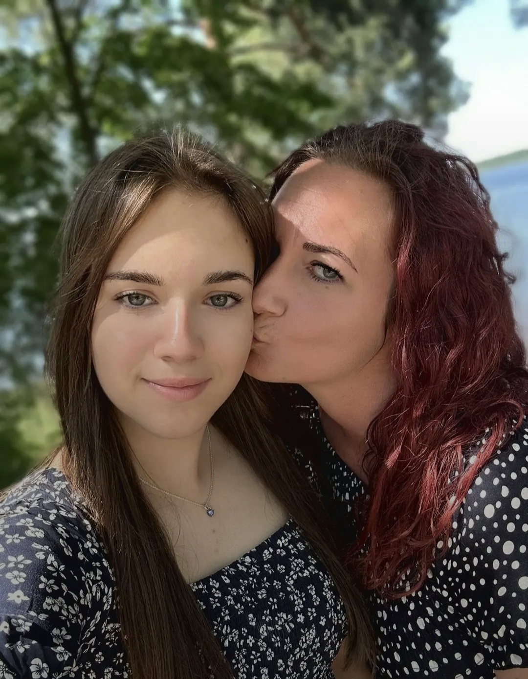 @sister_v0 Elena