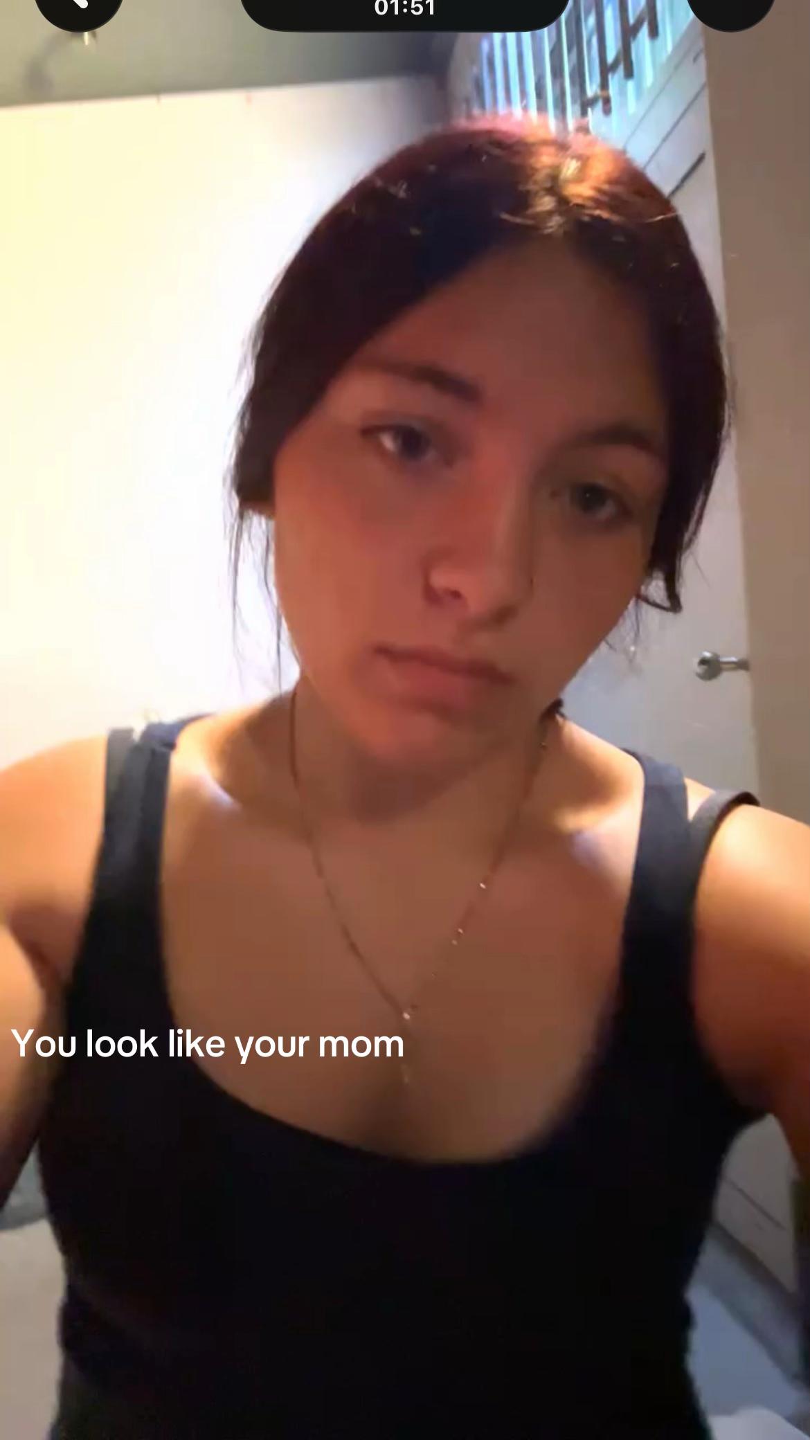 @Laripariiii