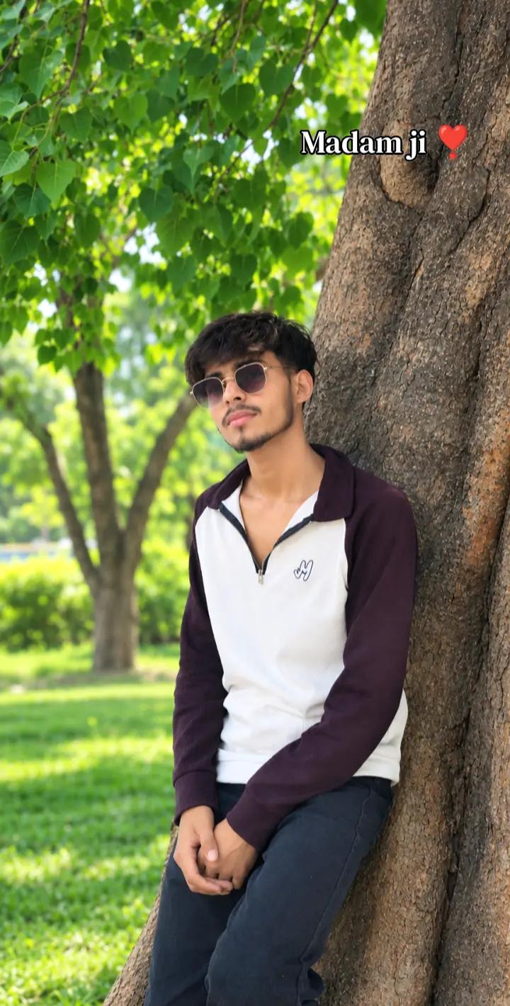 @‼️🚩sumit barai🚩✅