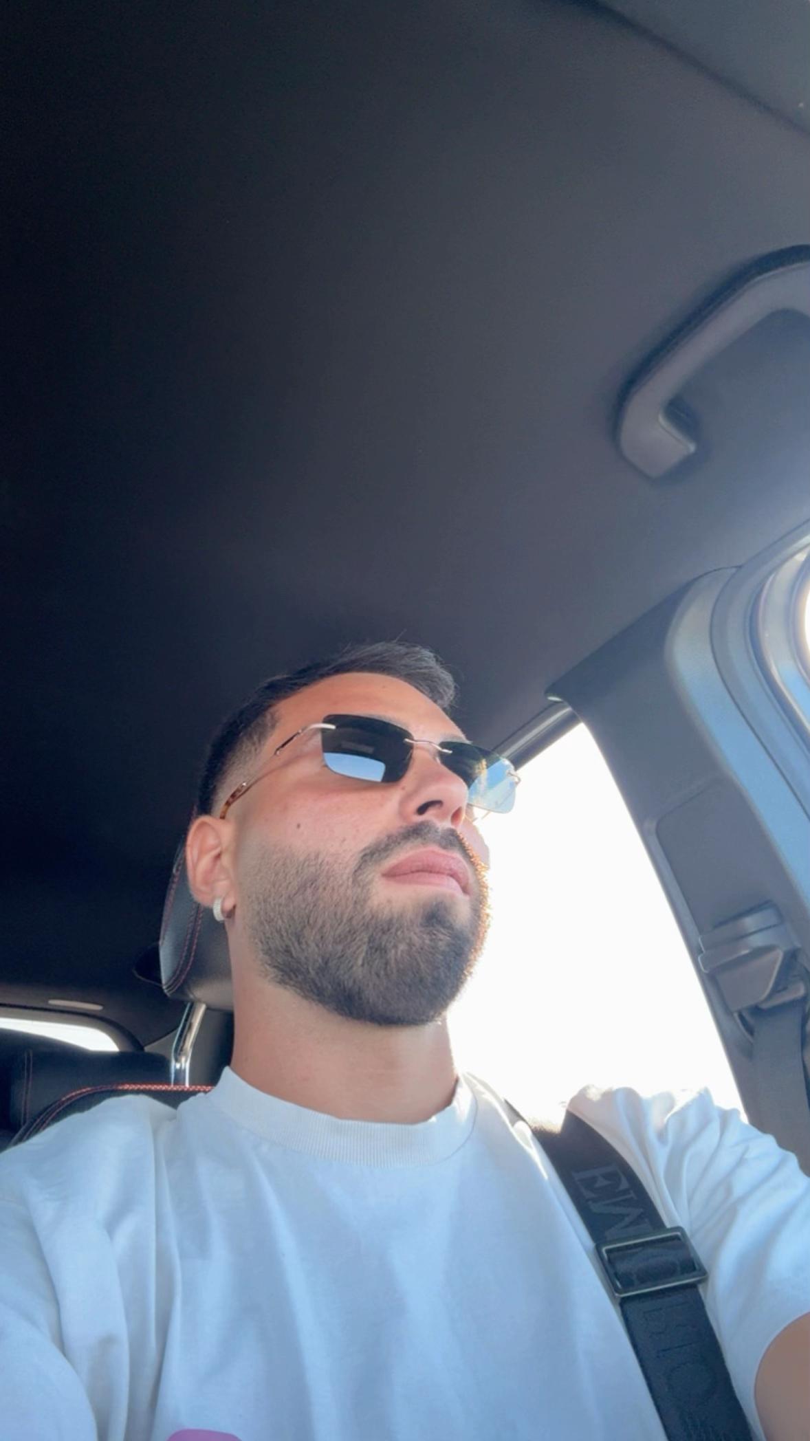 @Alessandro Maffei858